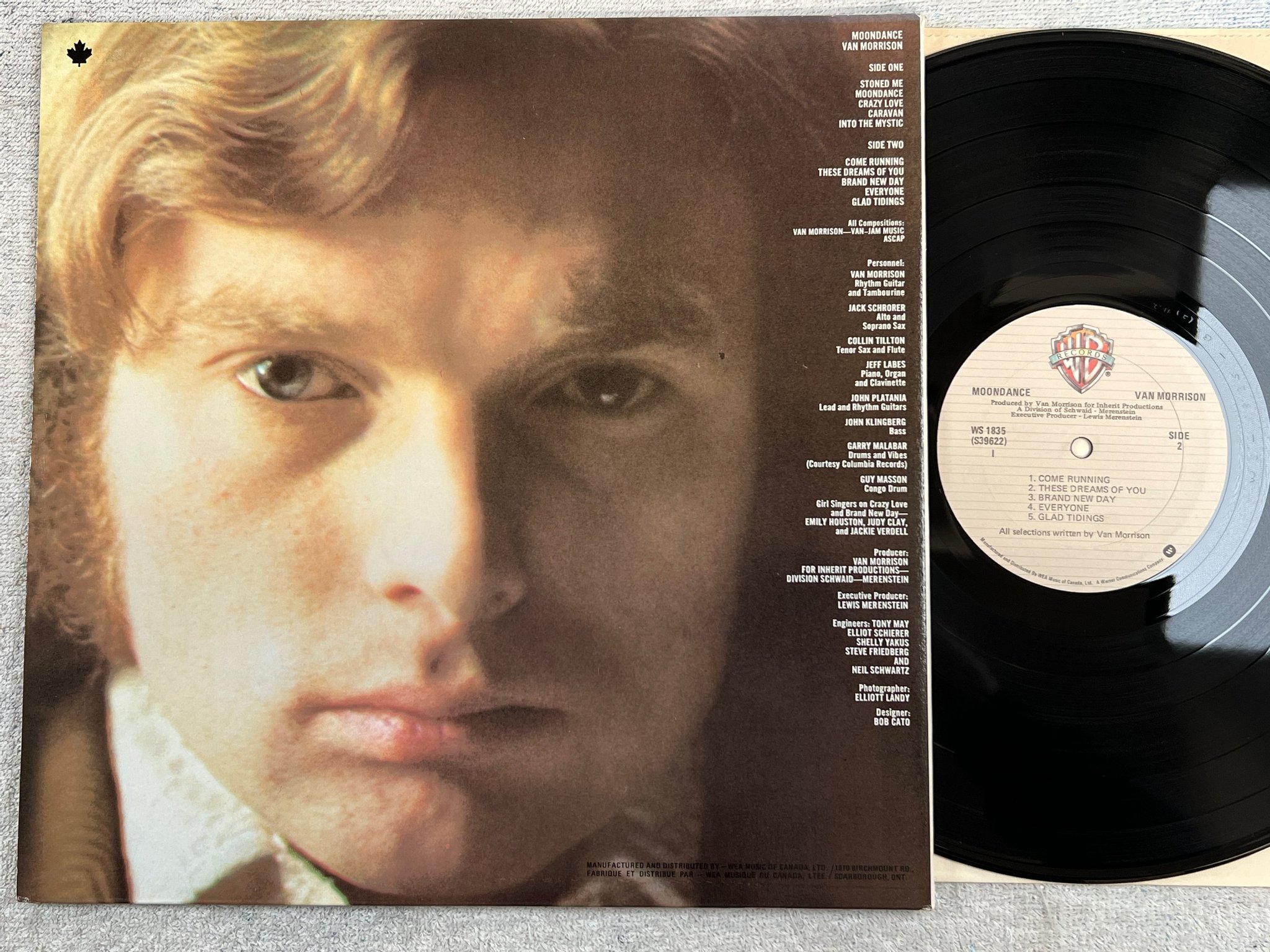 Omslagsbild för skivan VAN MORRISON moondance LP Can WARNER WS 1835