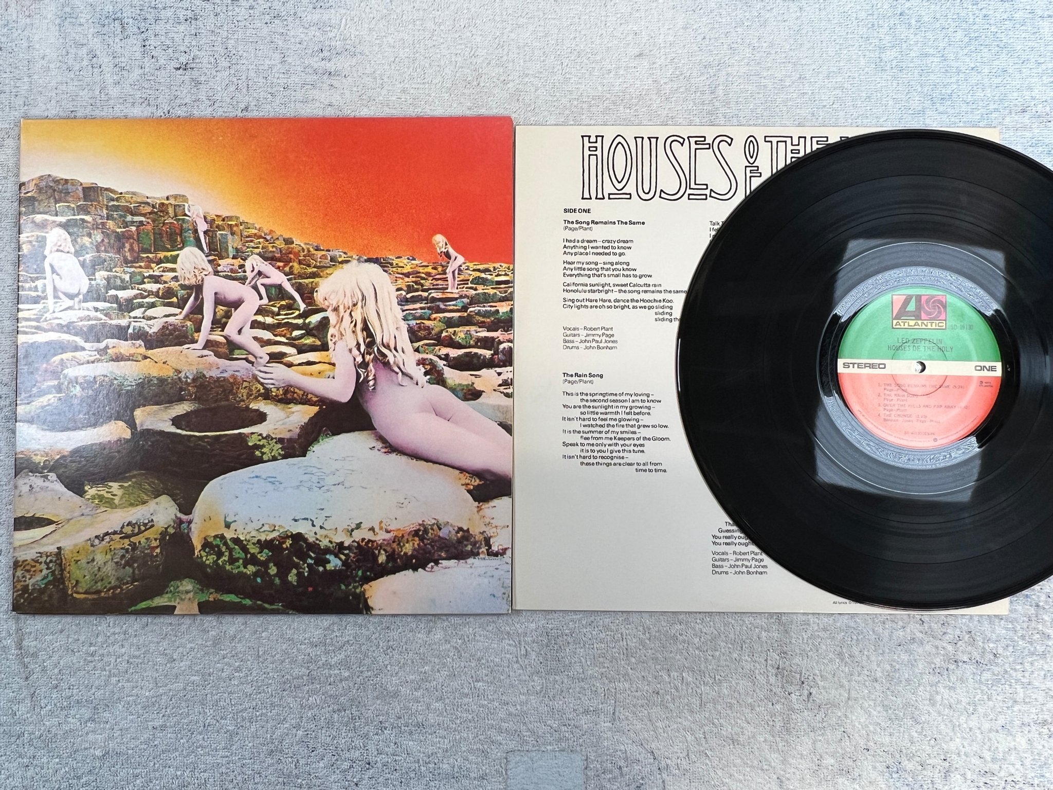 Omslagsbild för skivan LED ZEPPELIN houses of the holy LP -73 US ATLANTIC SD 19130 ROBERT LUDWIG