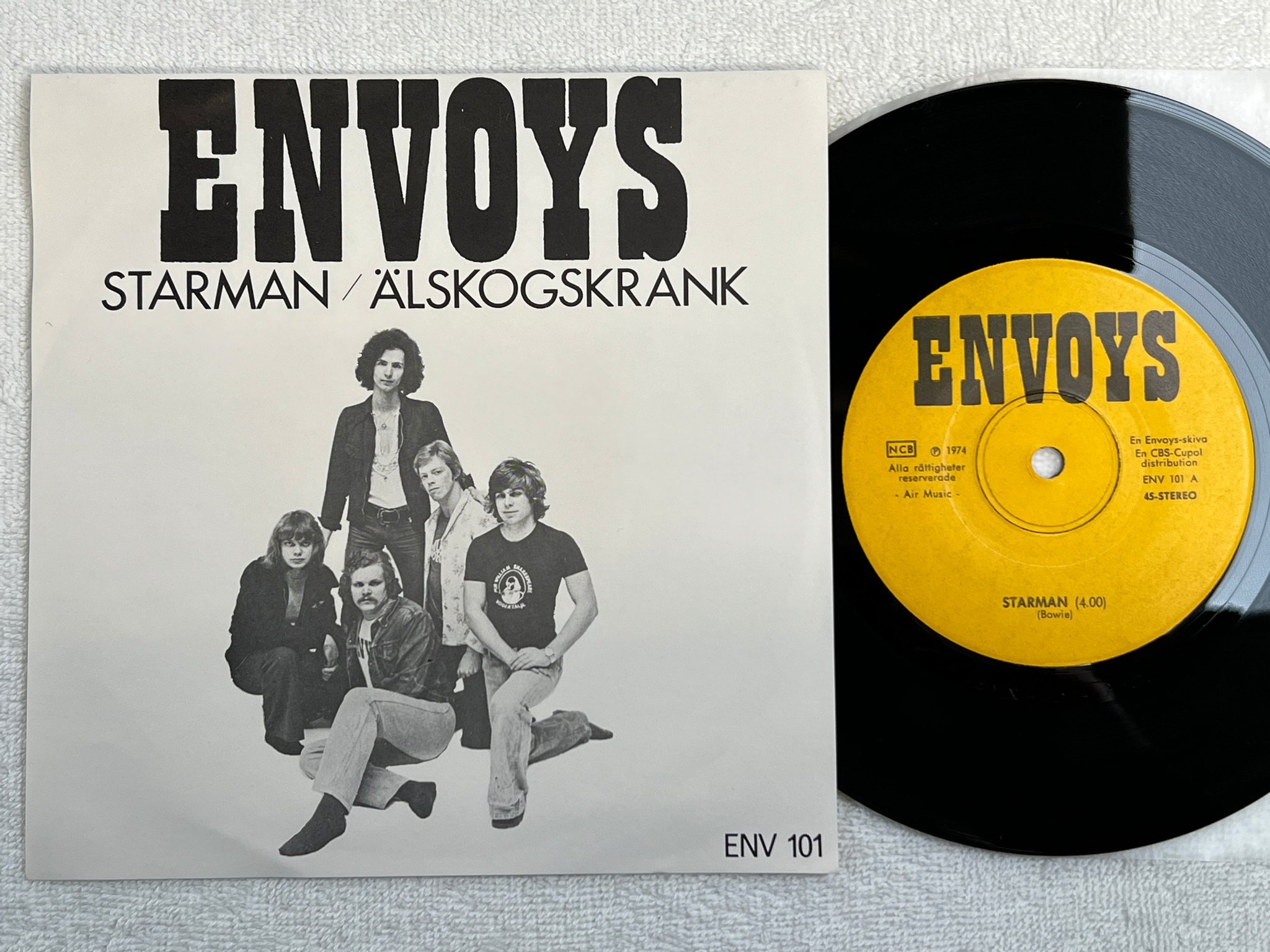 Omslagsbild för skivan ENVOYS starman 7"single -74 ENV 101