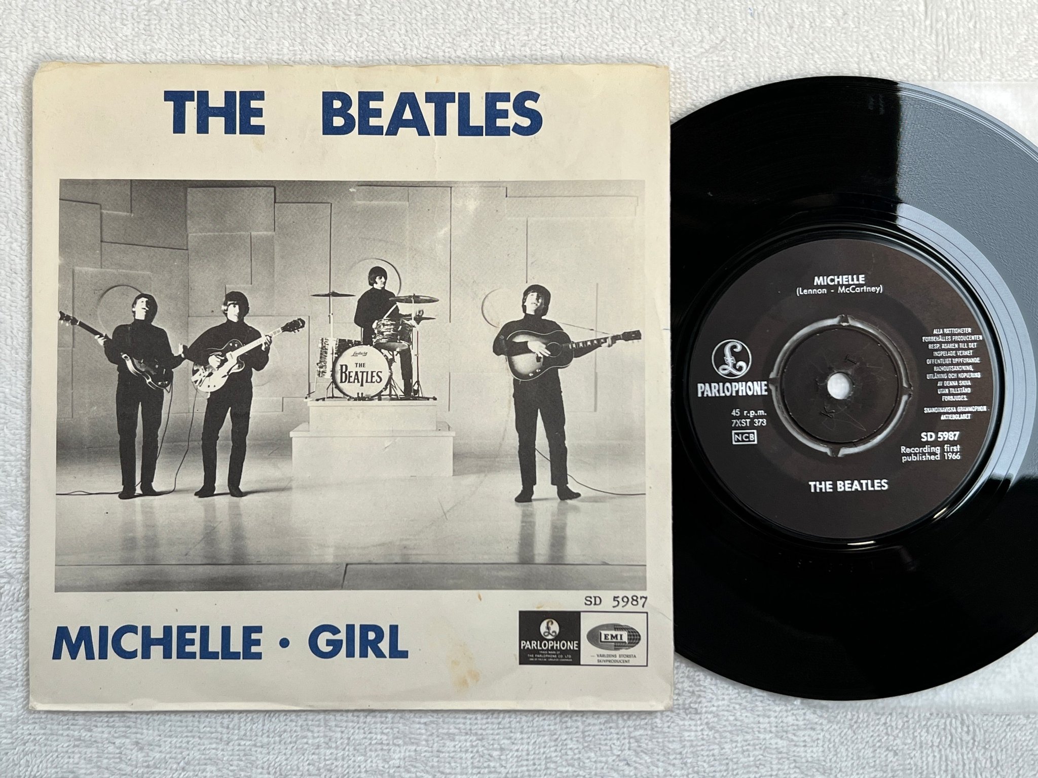 Omslagsbild för skivan THE BEATLES michelle 7"single -66 PARLOPHONE SD 5987
