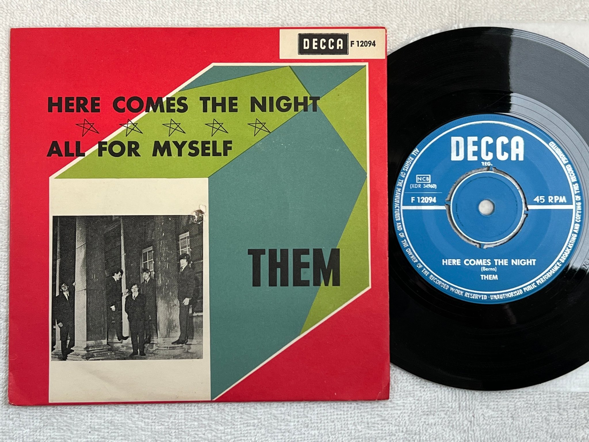 Omslagsbild för skivan THEM all for myself 7"single DECCA F 12094