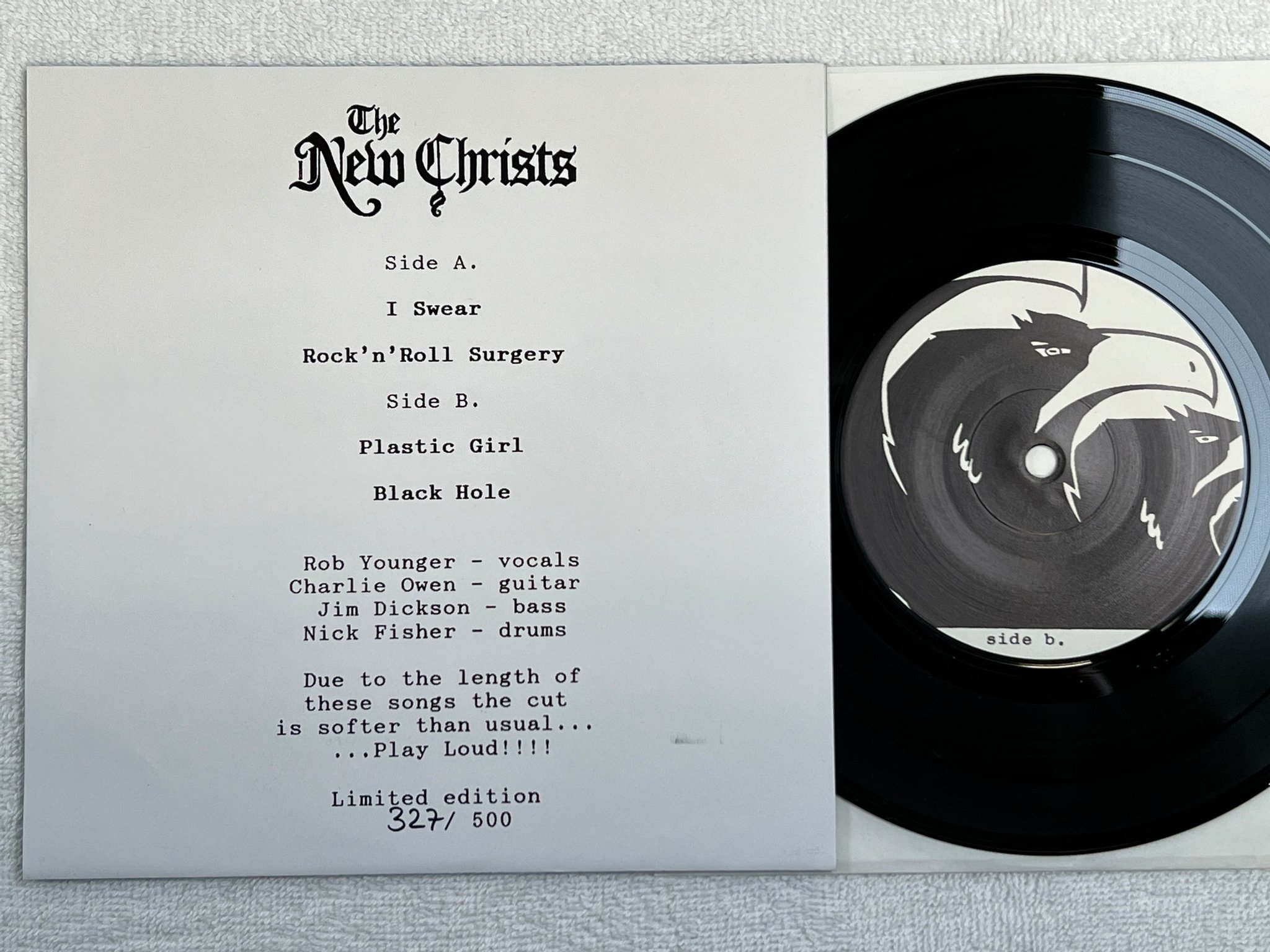 Omslagsbild för skivan THE NEW CHRISTS i swear 7"single Limited #327/500