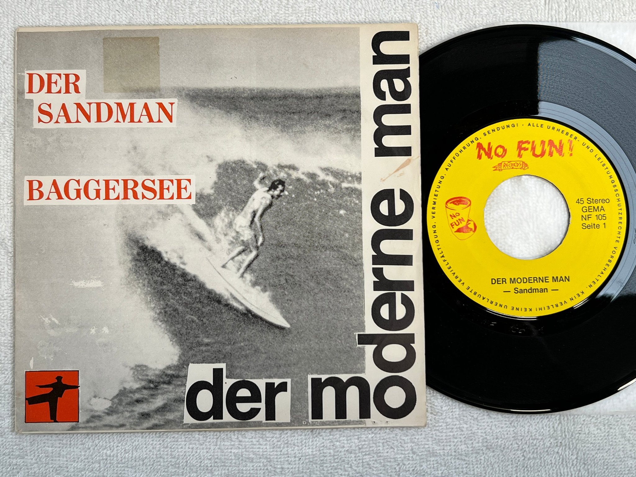 Omslagsbild för skivan DER MODERNE MAN sandman 7"single -81 NO FUN NF 105 NEW WAVE