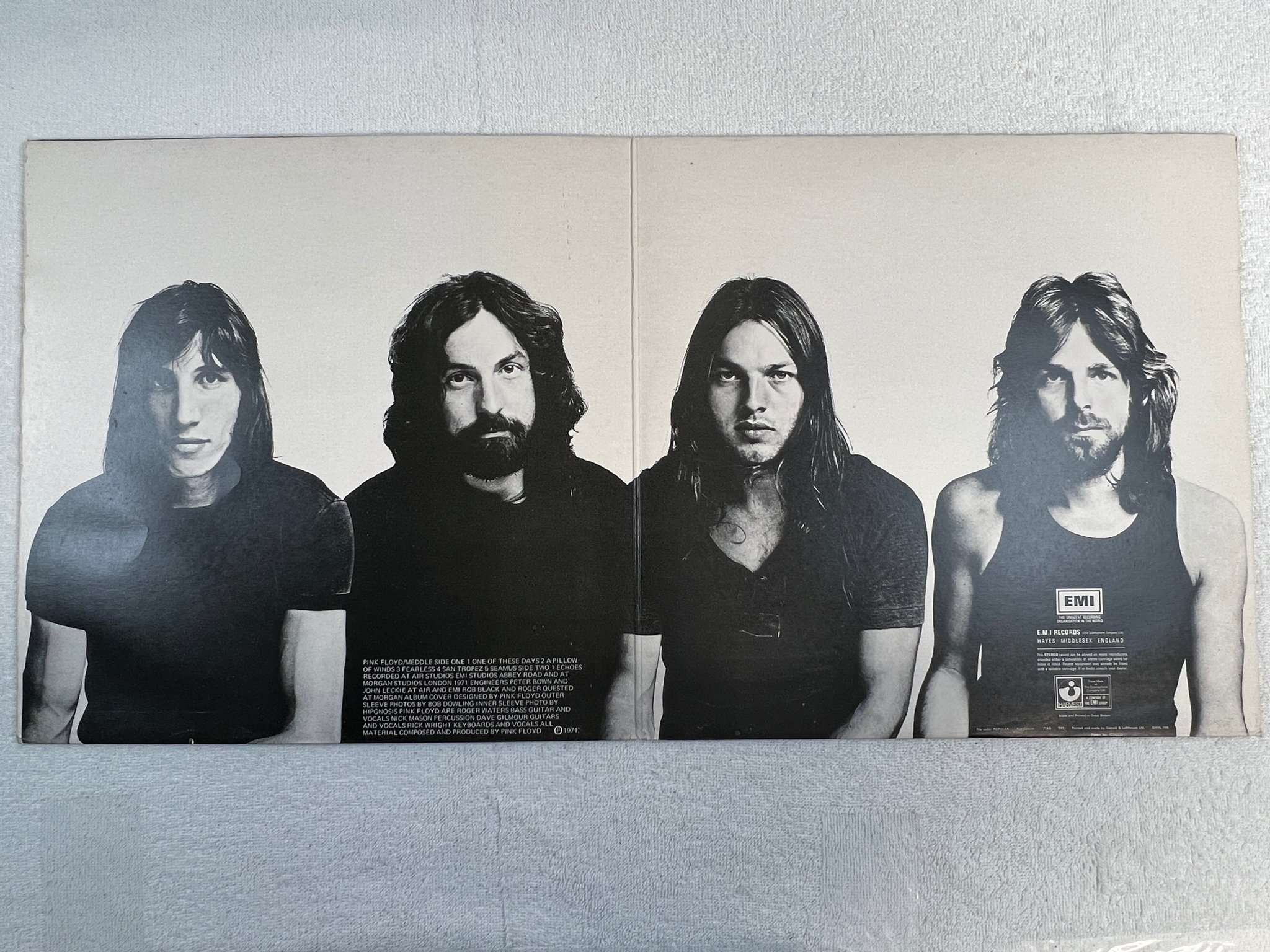 Omslagsbild för skivan PINK FLOYD meddle LP -71 UK HARVEST SHVL 795