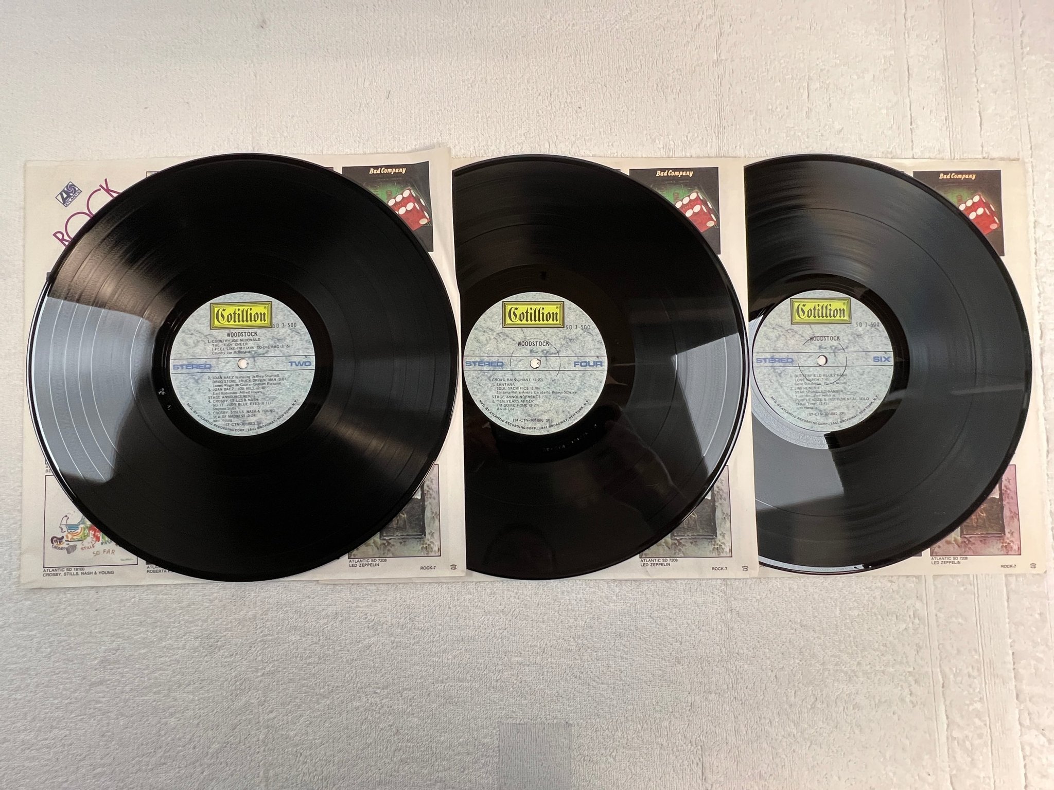 Omslagsbild för skivan VARIOUS woodstock 3xLP -70 US COTILLION SD 3-500