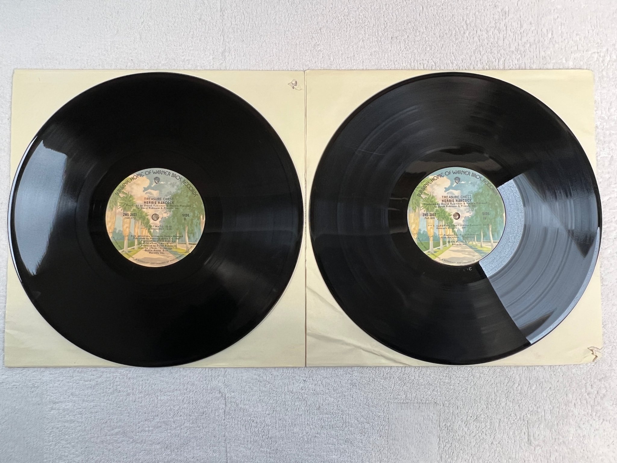 Omslagsbild för skivan HERBIE HANCOCK treasure chest 2xLP -74 US WARNER BROS 2WS 2807