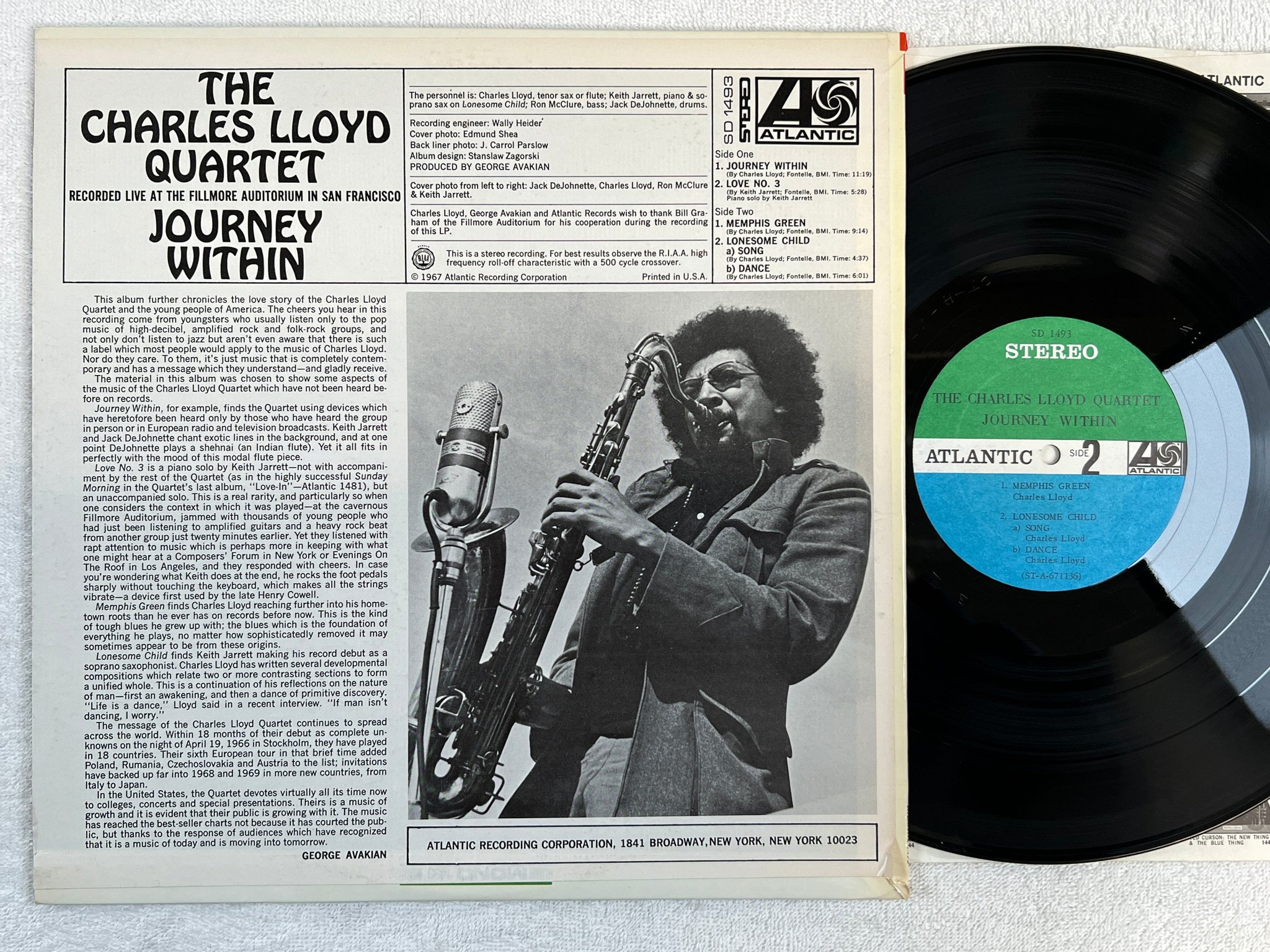 Omslagsbild för skivan THE CHARLES LLOYD QUARTET journey within LP US ATLANTIC SD 1493