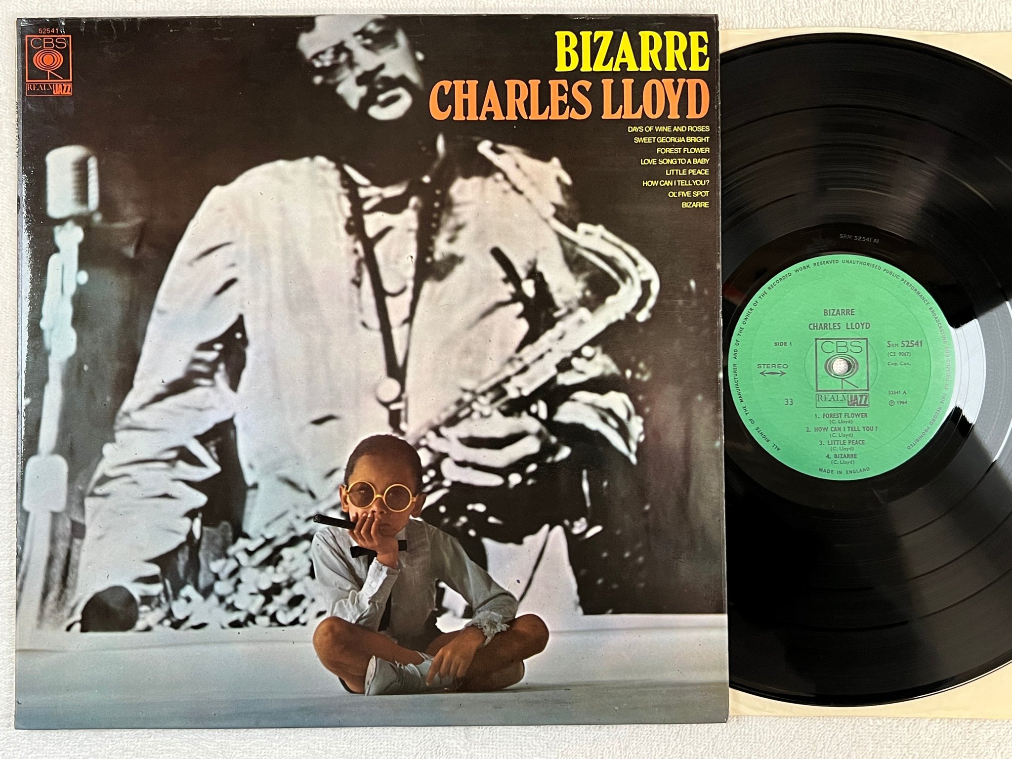 Omslagsbild för skivan CHARLES LLOYD bizarre LP UK CBS SRM 52541 