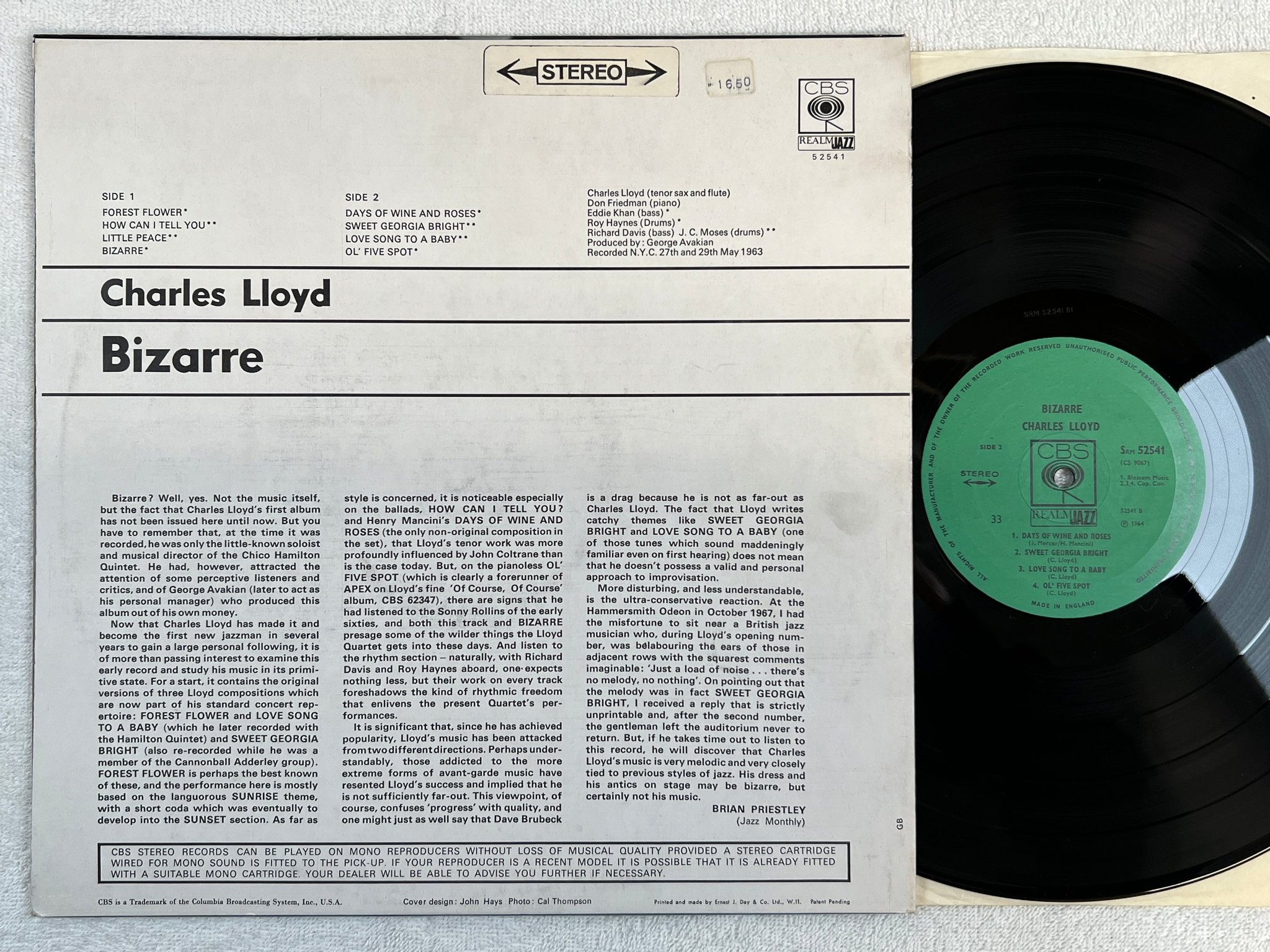 Omslagsbild för skivan CHARLES LLOYD bizarre LP UK CBS SRM 52541 