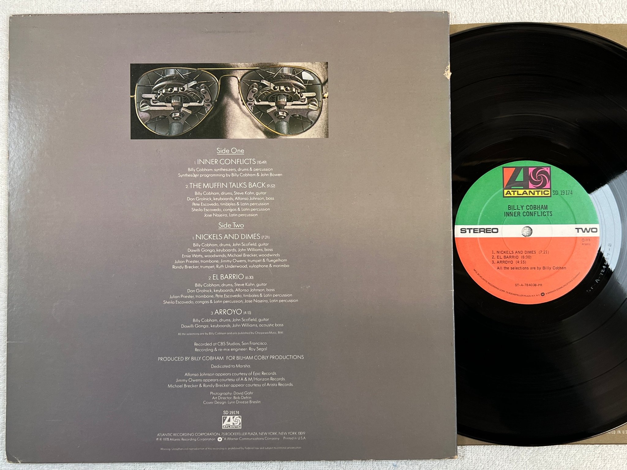 Omslagsbild för skivan BILLY COBHAM inner conflicts LP -78 US ATLANTIC SD 19174