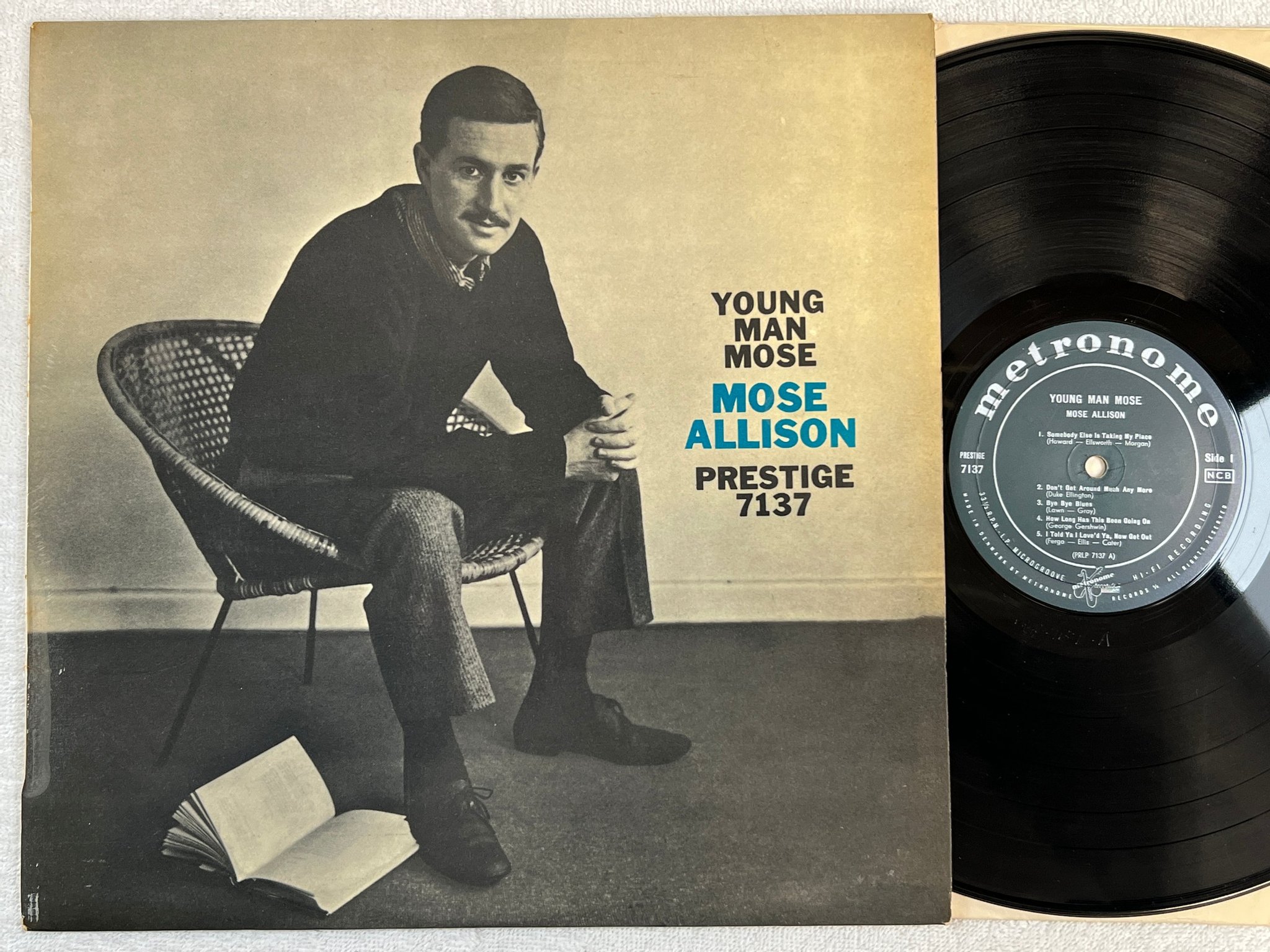 Omslagsbild för skivan MOSE ALLISON young man mose LP -58 Den METRONOME PRESTIGE 7137 