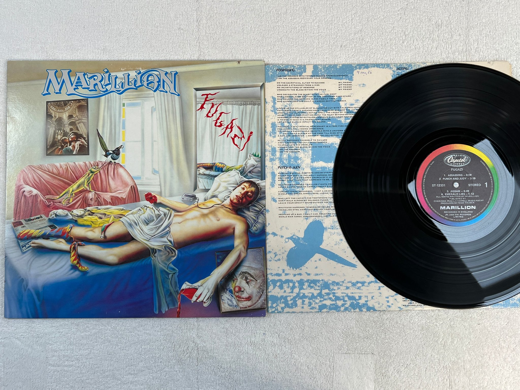 Omslagsbild för skivan MARILLION fugazi LP -84 Can CAPITOL ST-12331