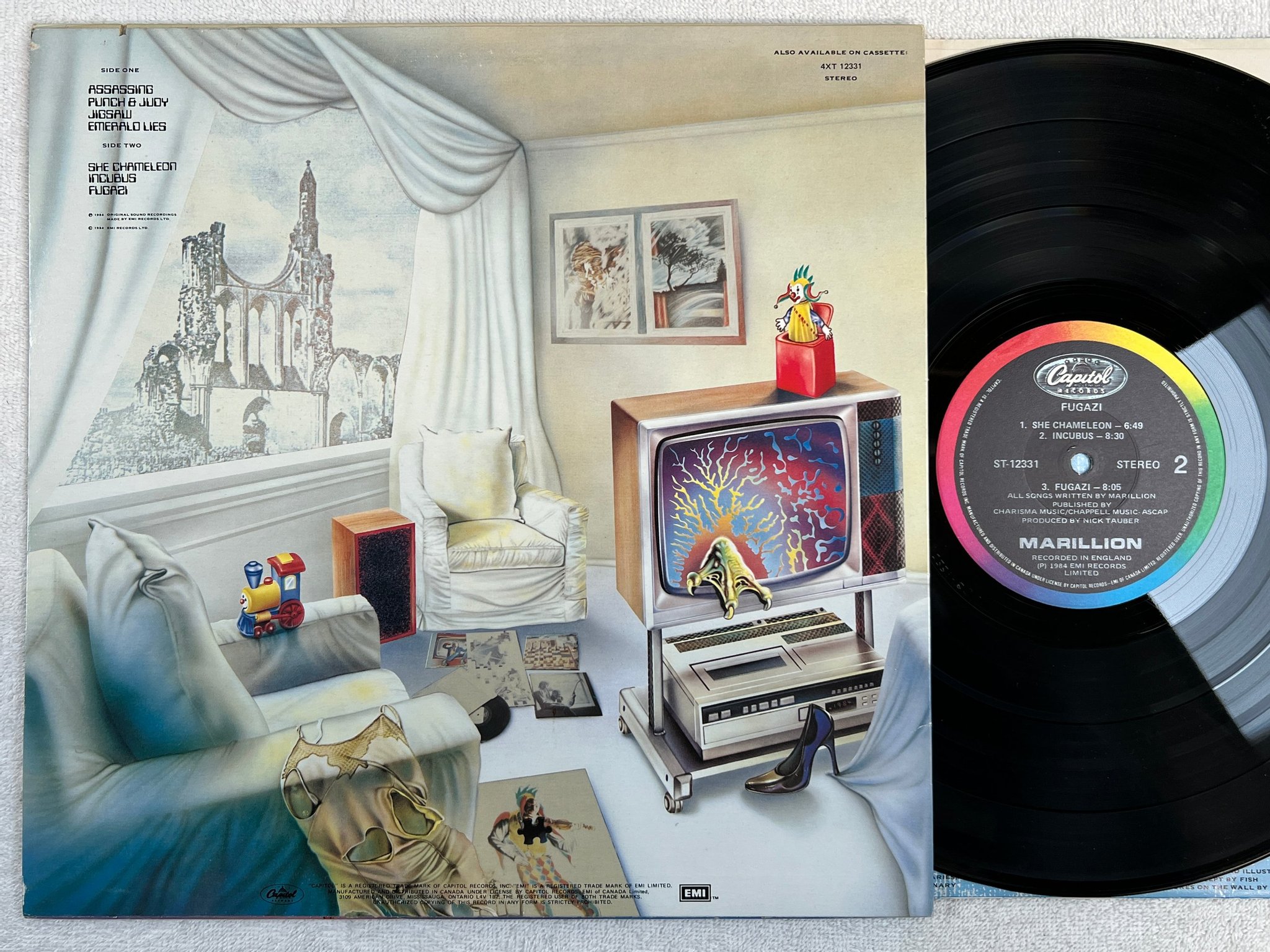 Omslagsbild för skivan MARILLION fugazi LP -84 Can CAPITOL ST-12331