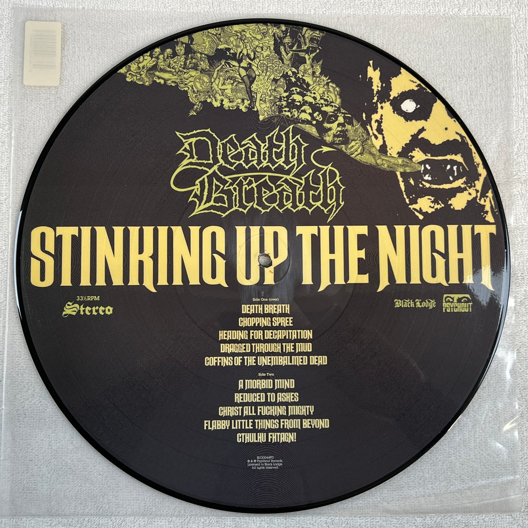 Omslagsbild för skivan DEATH BREATH Stinking Up The Night LP picture disc 2007 Swe BLOD044PD death meta