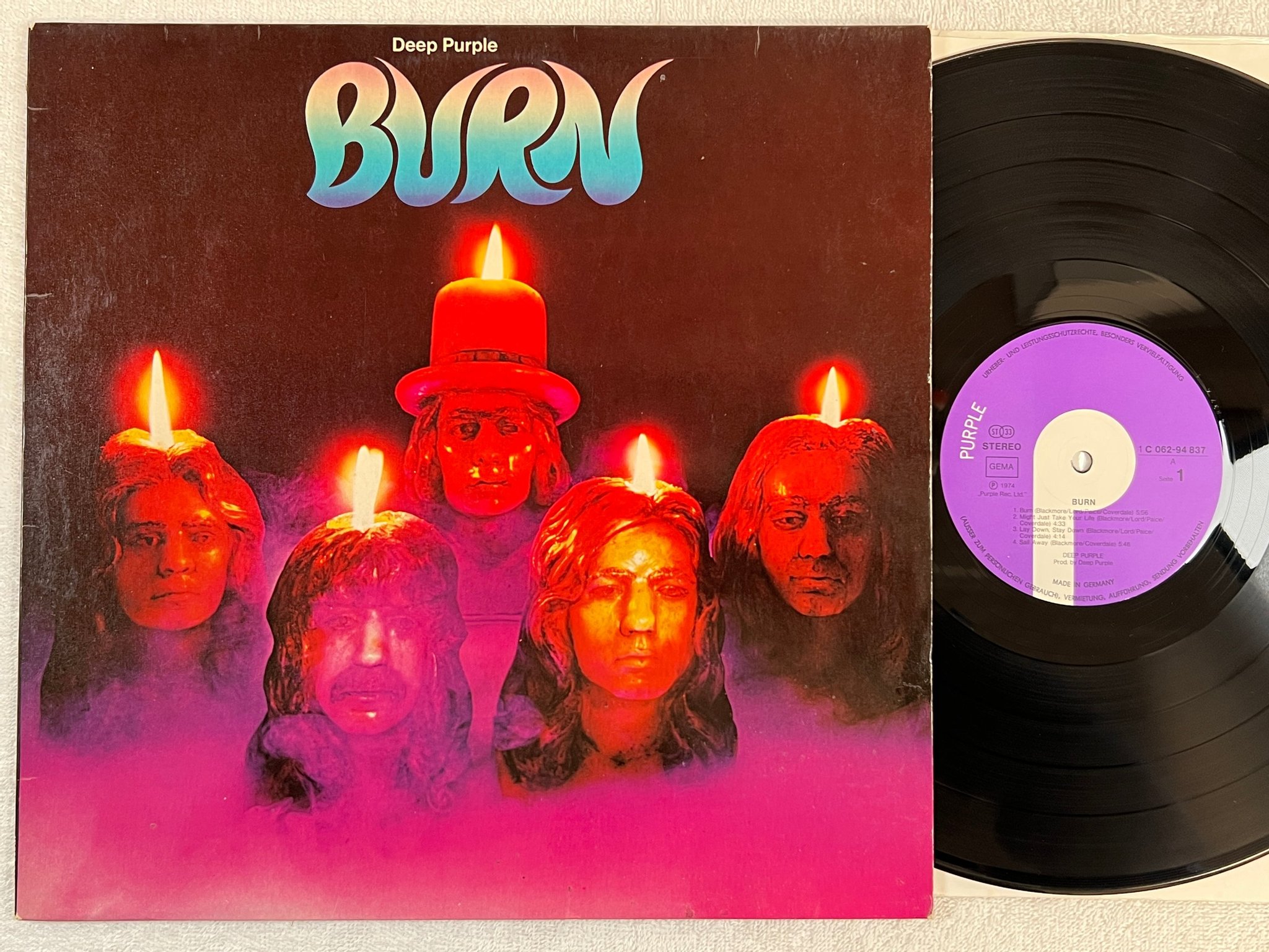 Omslagsbild för skivan DEEP PURPLE burn LP -74 Ger PURPLE 1C 062-94837
