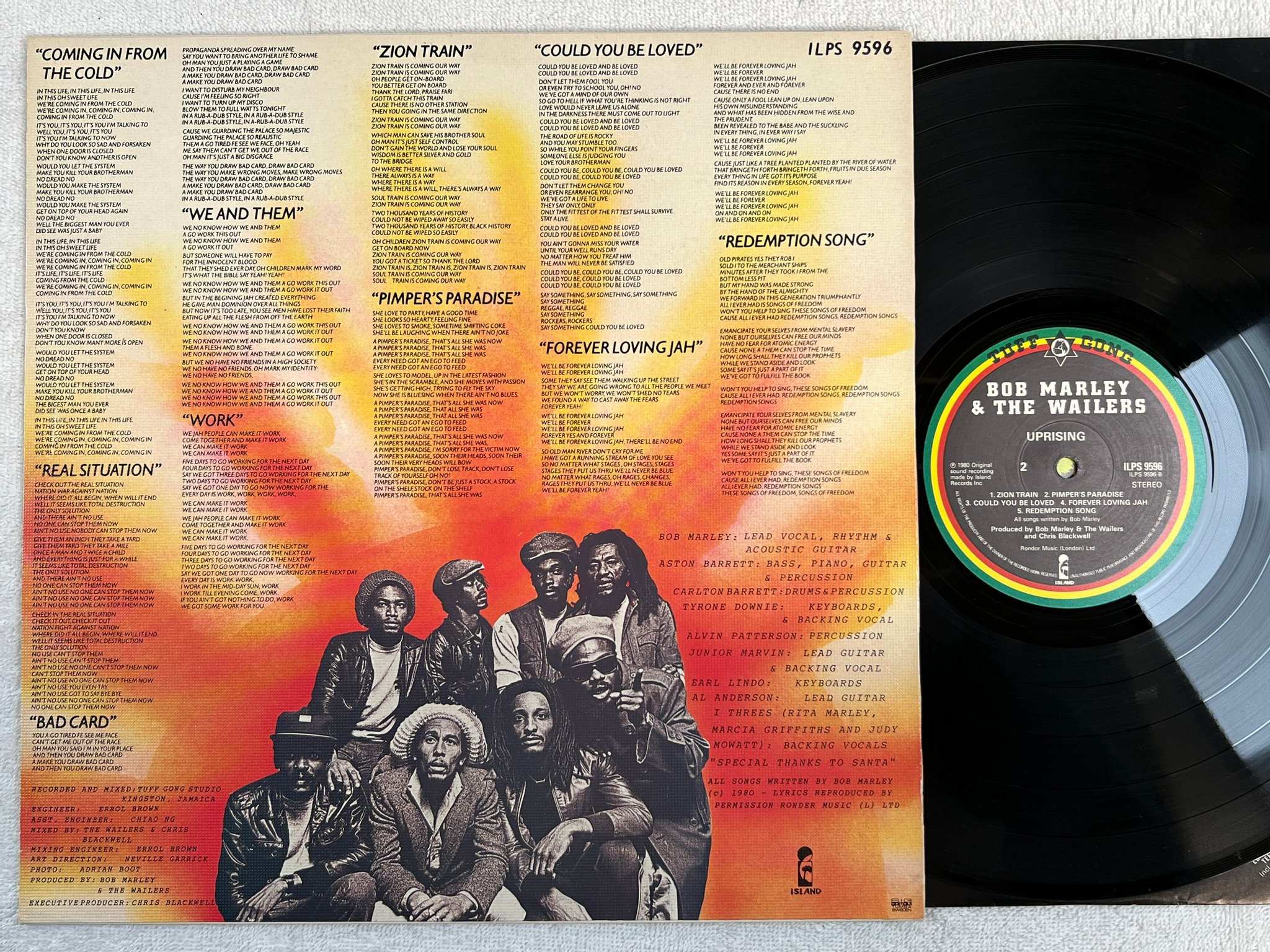 Omslagsbild för skivan BOB MARLEY & THE WAILERS uprising LP -80 ncb TUFF GONG ILPS 9596