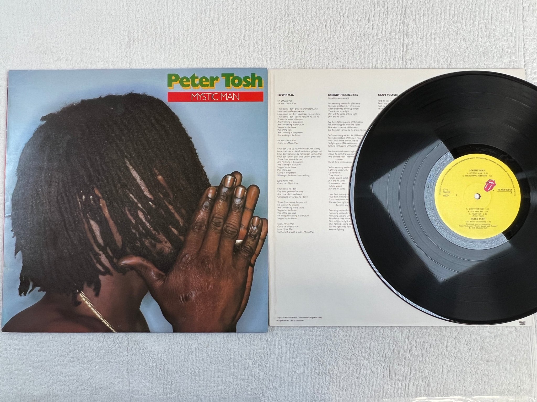 Omslagsbild för skivan PETER TOSH mystic man LP -79 ncb ROLLING STONES 7C 064-62914