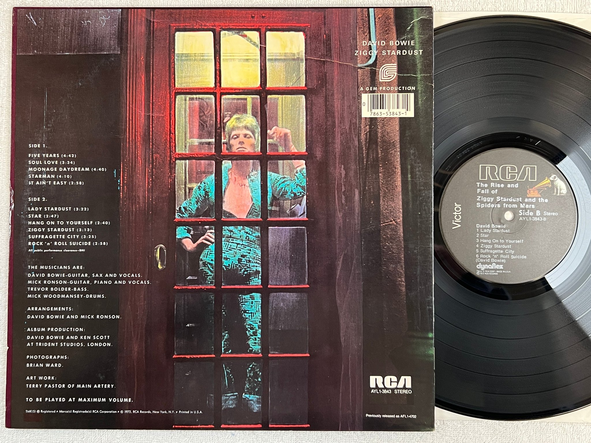Omslagsbild för skivan DAVID BOWIE the rise and fall of Ziggy Stardust LP US RCA AYL1-3843