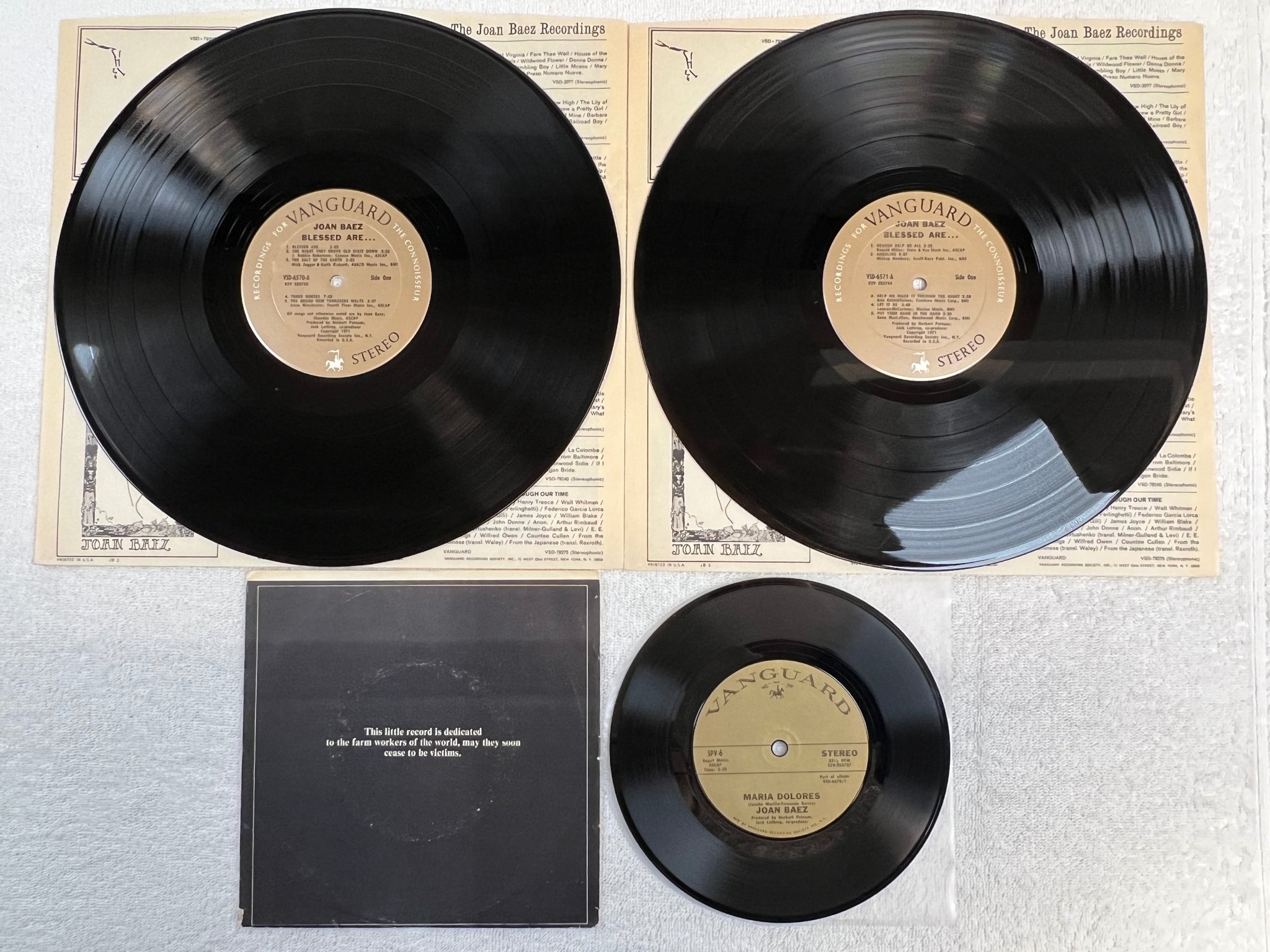 Omslagsbild för skivan JOAN BAEZ blessed are... 2xLP US VANGUARD VSD 6571 