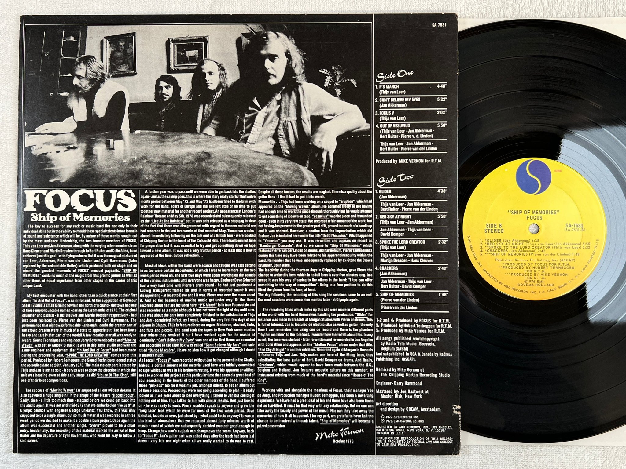 Omslagsbild för skivan FOCUS ship of memories LP -76 US SIRE SA-7531