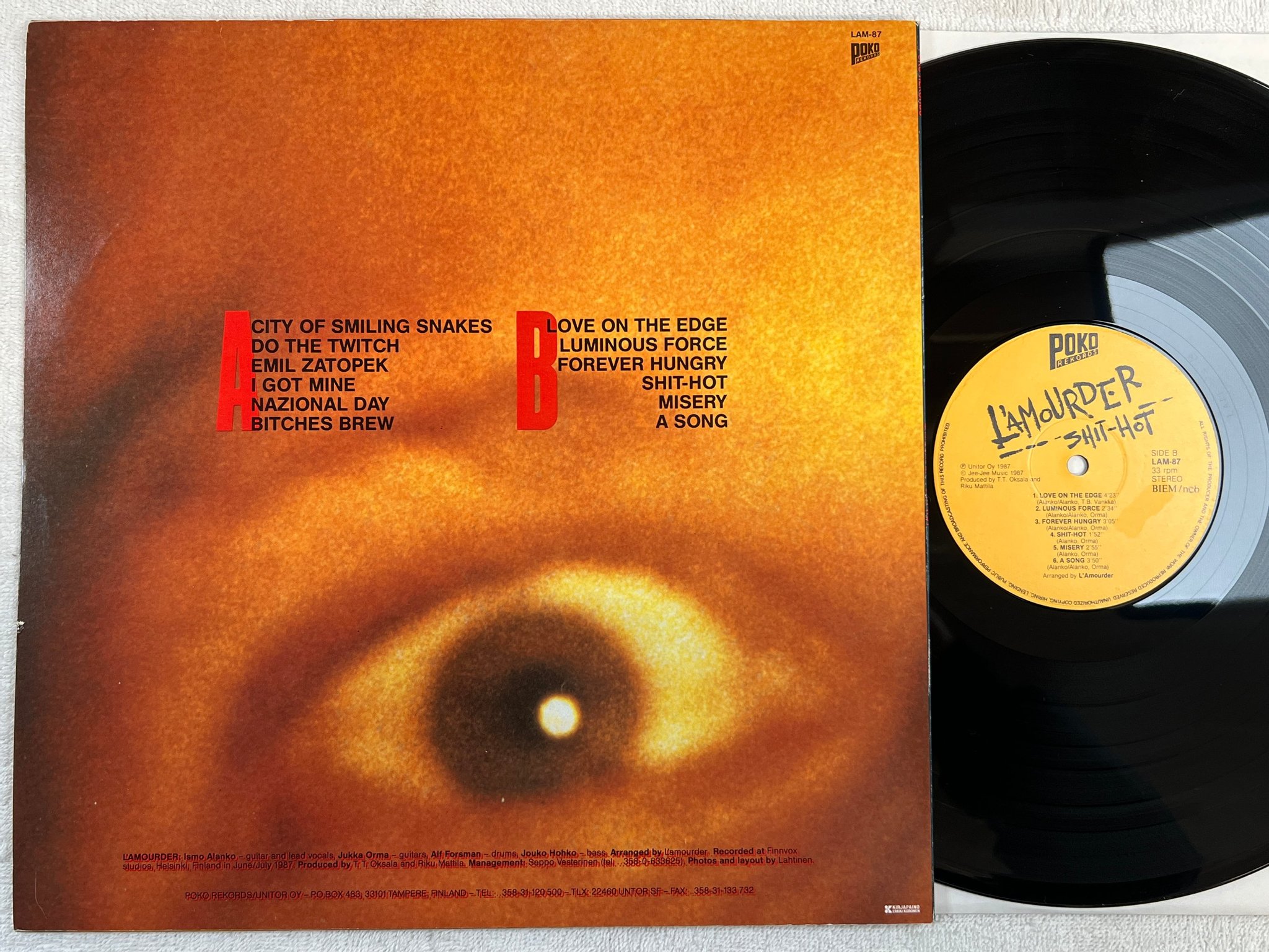 Omslagsbild för skivan L'AMOURDER shit hot LP -87 ncb POKO REKORDS LAM-87 