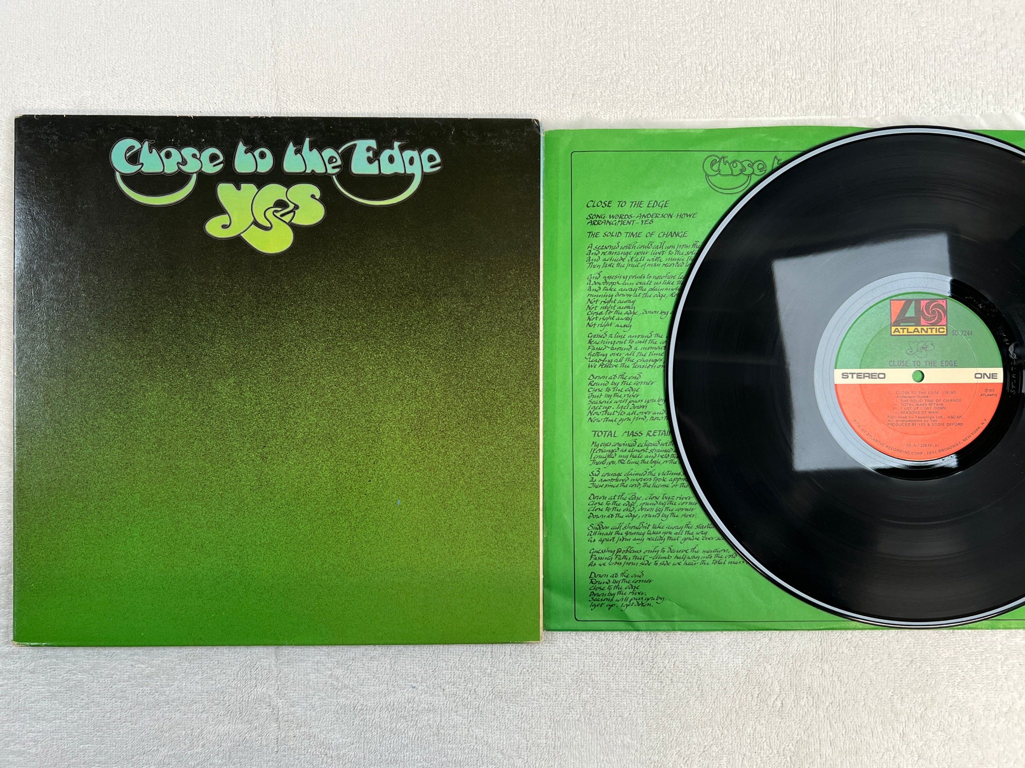 Omslagsbild för skivan YES close to the edge LP -72 US ATLANTIC SD 7244