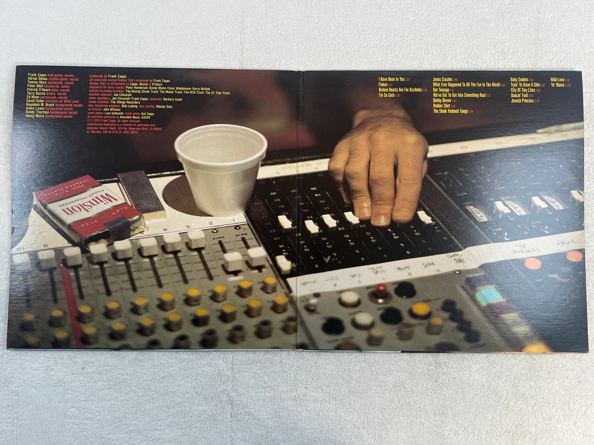 Omslagsbild för skivan FRANK ZAPPA sheik yerbouti 2xLP -79 Can ZAPPA RECORDS SRZ-2-1501