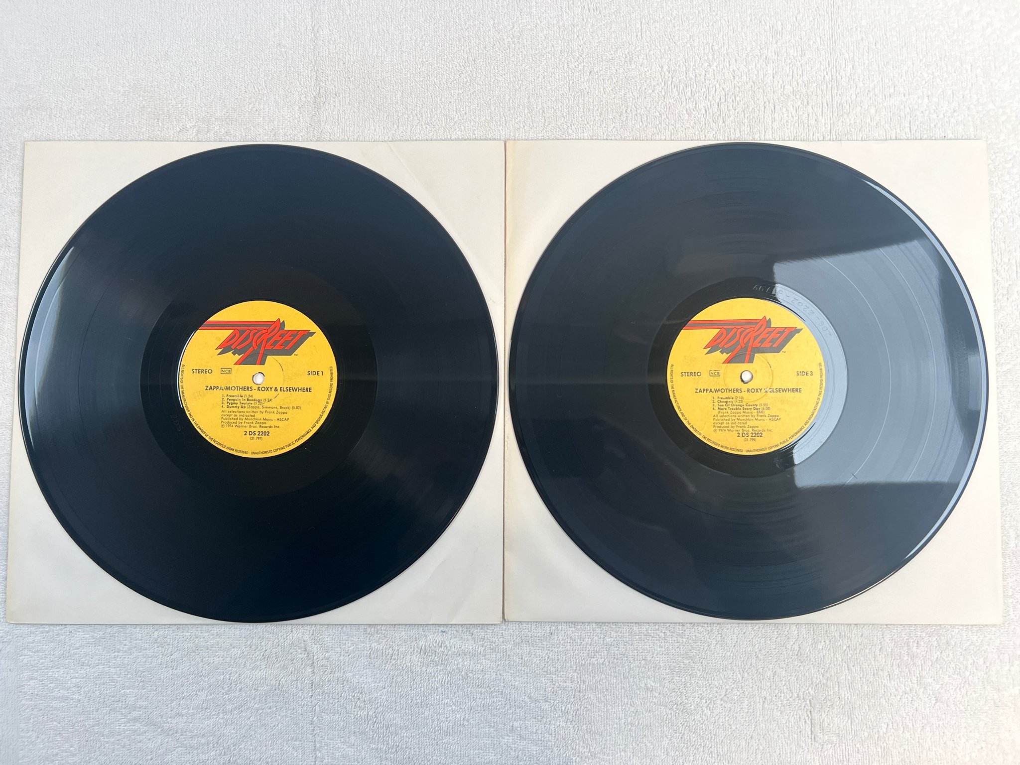 Omslagsbild för skivan ZAPPA / MOTHERS Roxy & Elsewhere 2xLP -74 ncb DISCREET 2 DS 2202