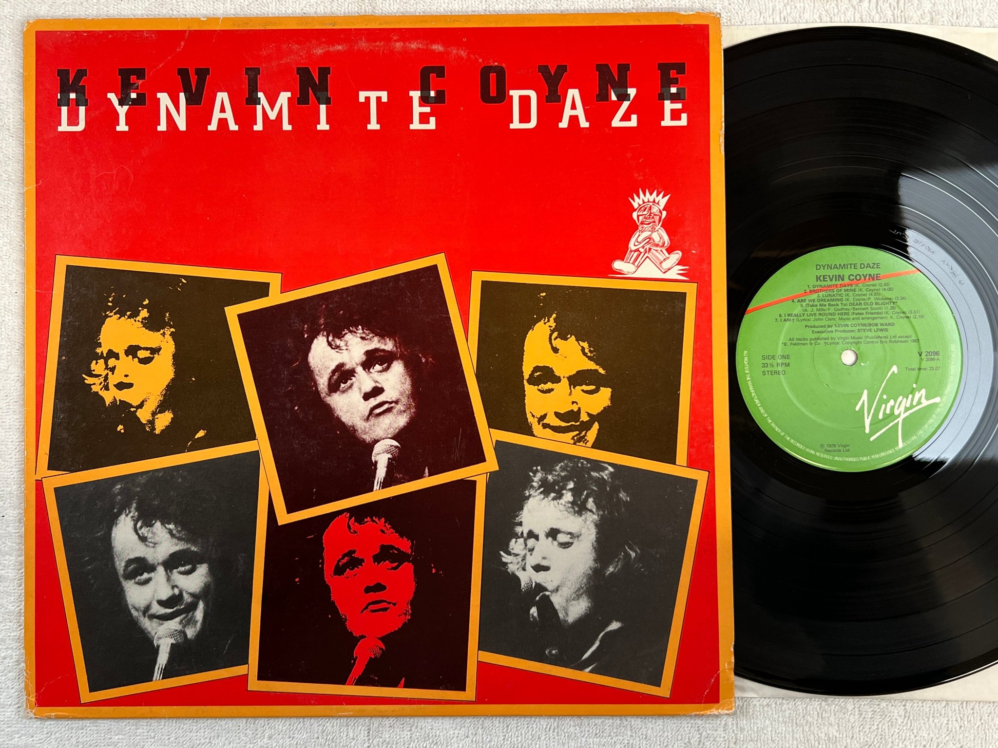 Omslagsbild för skivan KEVIN COYNE dynamite daze LP -78 UK VIRGIN V2096