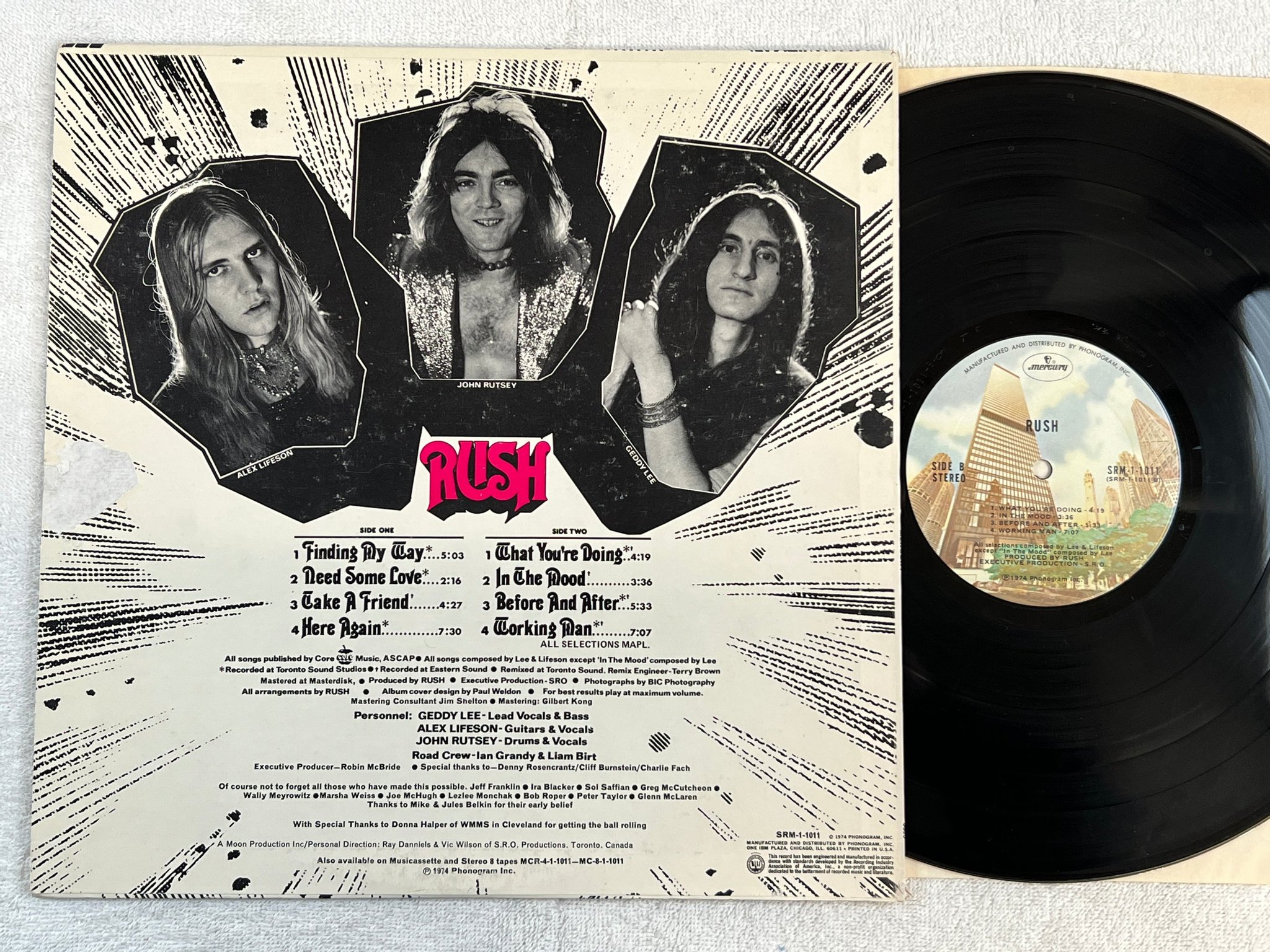 Omslagsbild för skivan RUSH s/t LP -74 Can MERCURY SRM-1-1011