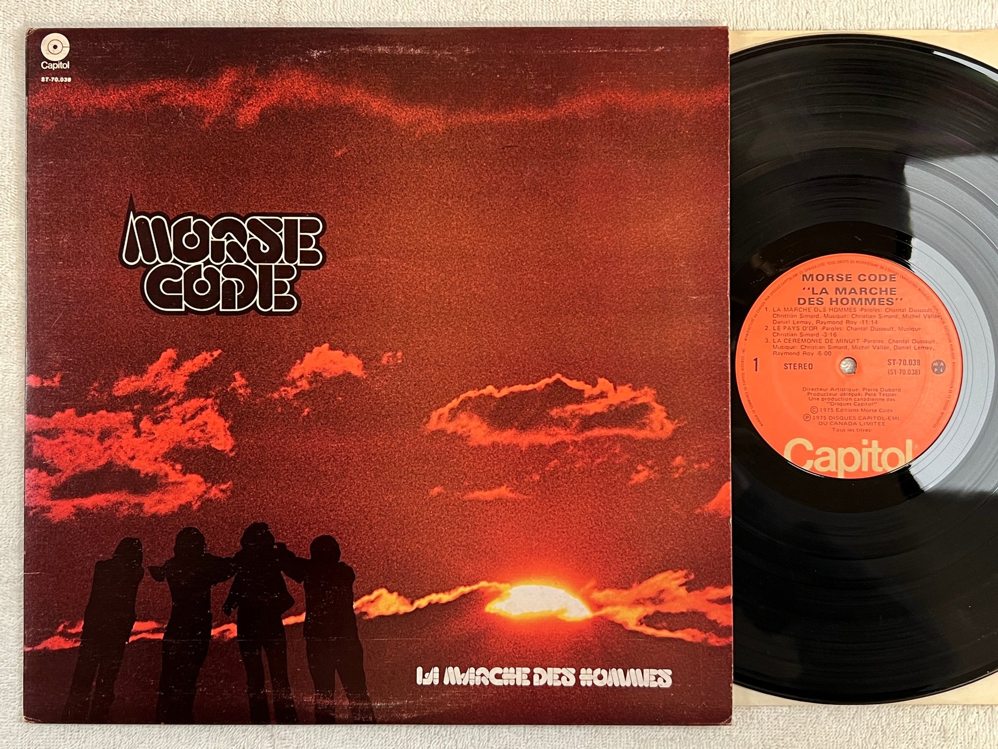 Omslagsbild för skivan MORSE CODE la marche des hommes LP -75 Can CAPITOL ST 70038 prog rock