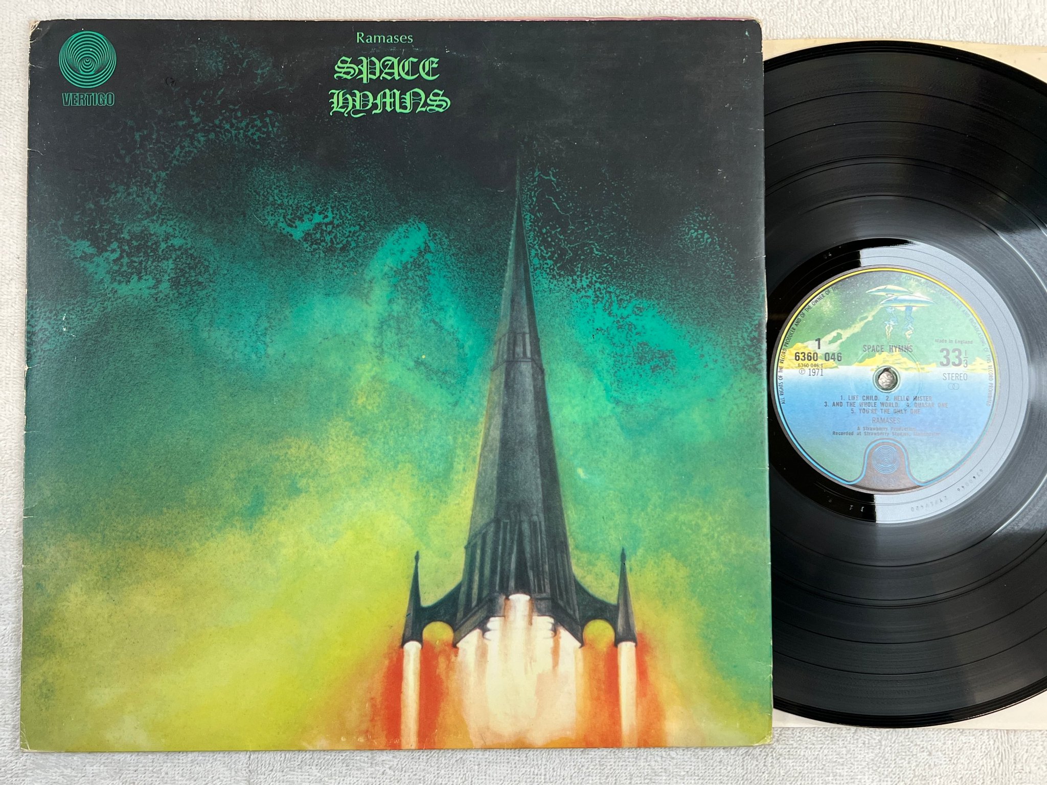 Omslagsbild för skivan RAMASES space hymns LP  UK VERTIGO spaceship 6360 046 