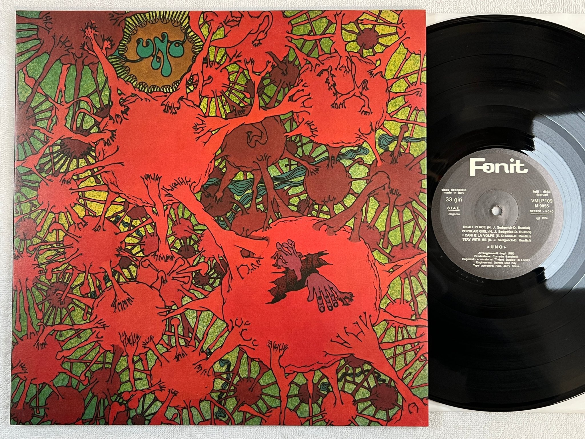 Omslagsbild för skivan UNO s/t LP re -74/2006 Ita VINYL MAGIC VMLP 109 prog rock