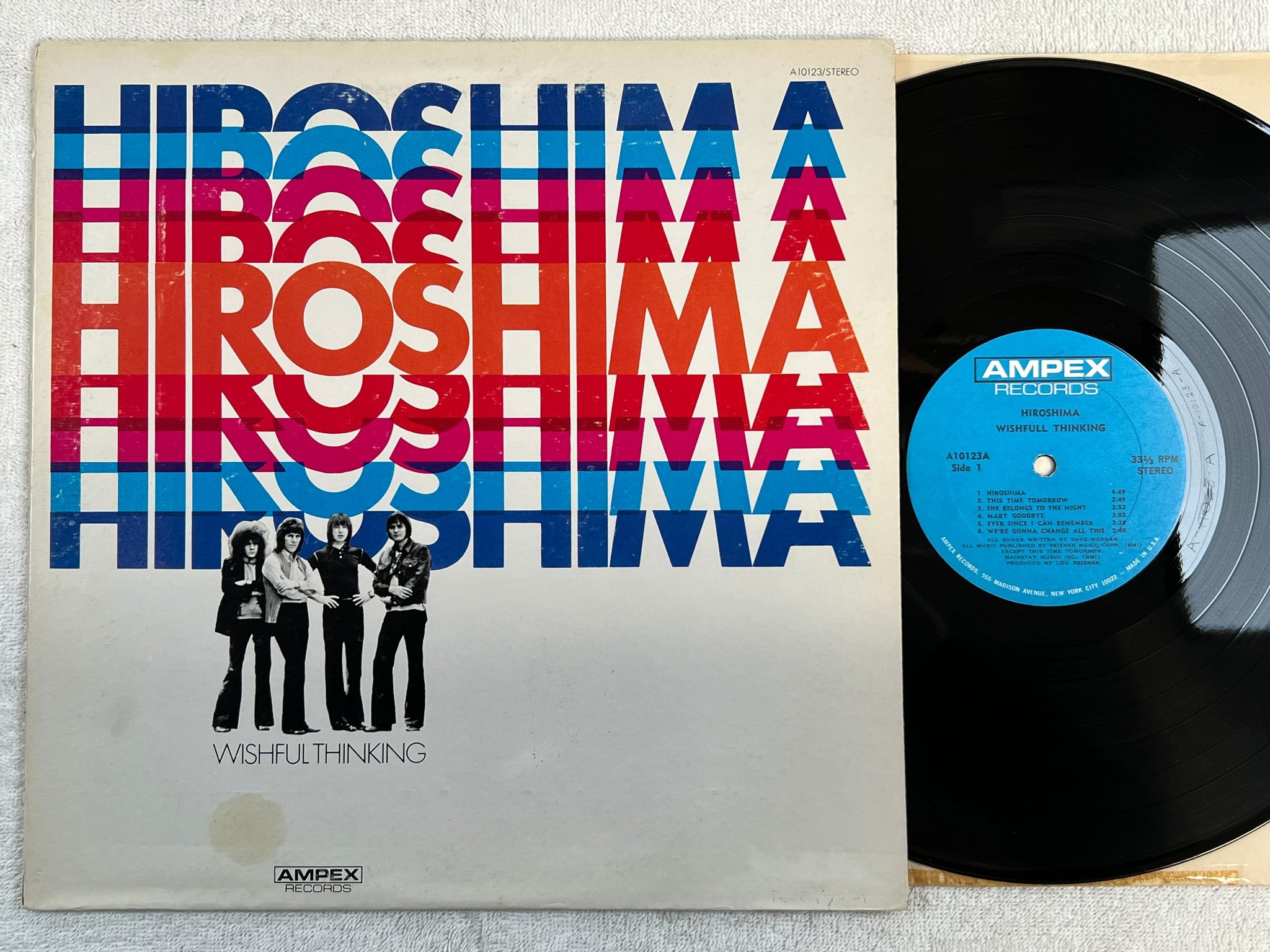 Omslagsbild för skivan HIROSHIMA wishfull thinking LP US AMPEX 10123