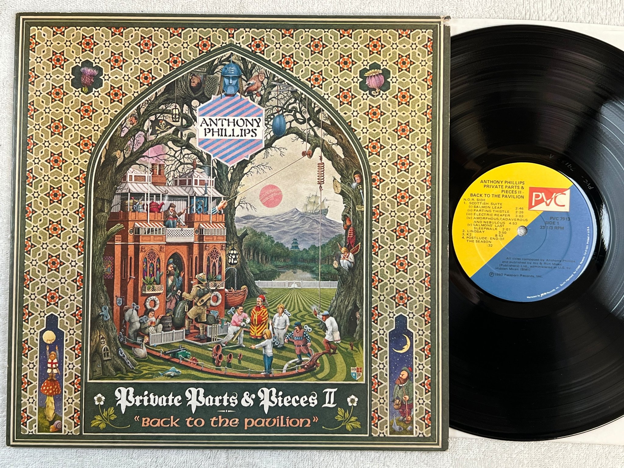 Omslagsbild för skivan ANTHONY PHILLIPS private parts & peices PART II -80 US PVC 7913
