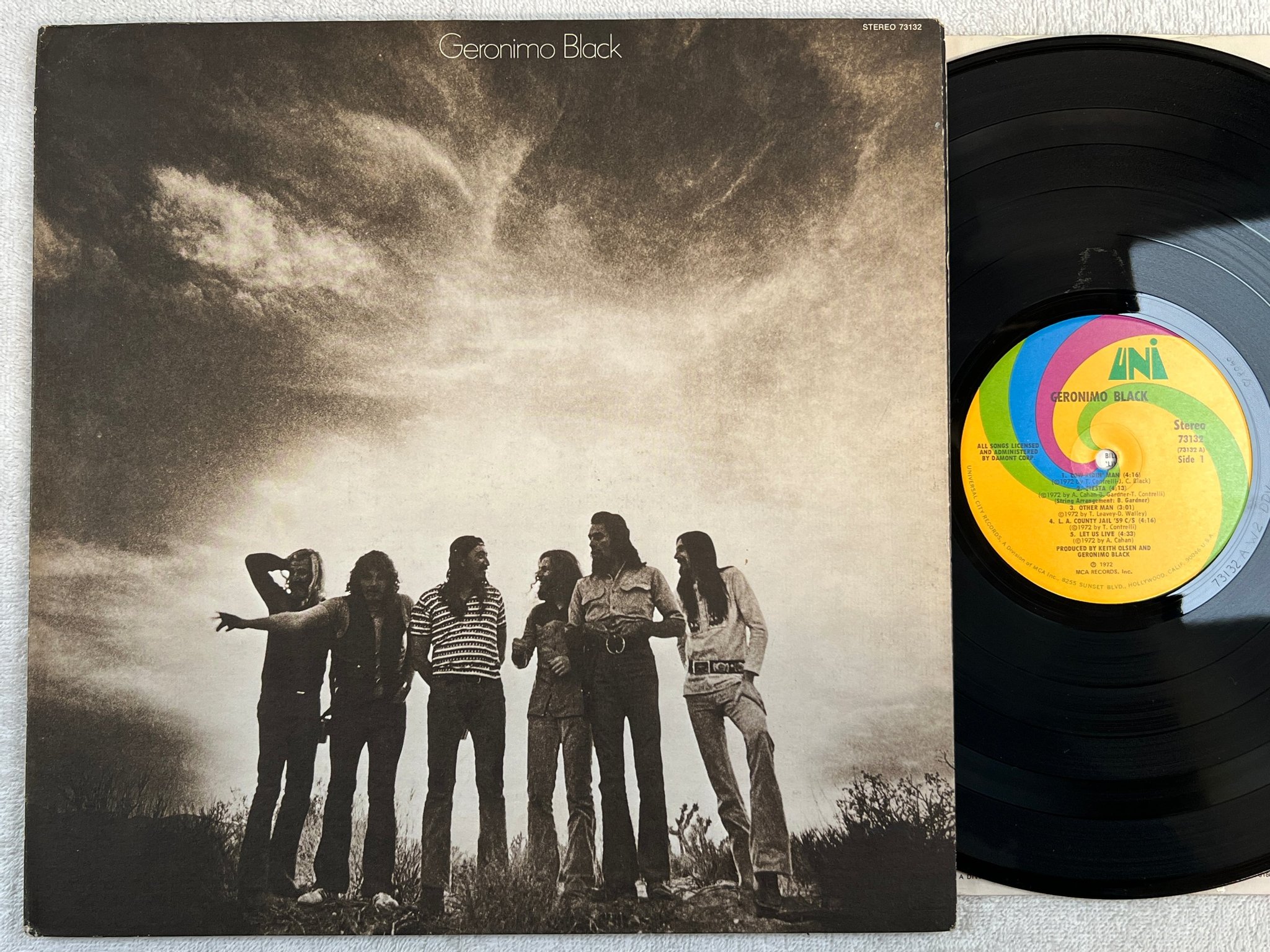 Omslagsbild för skivan GERONIMO BLACK s/t LP -72 US UNI 73132