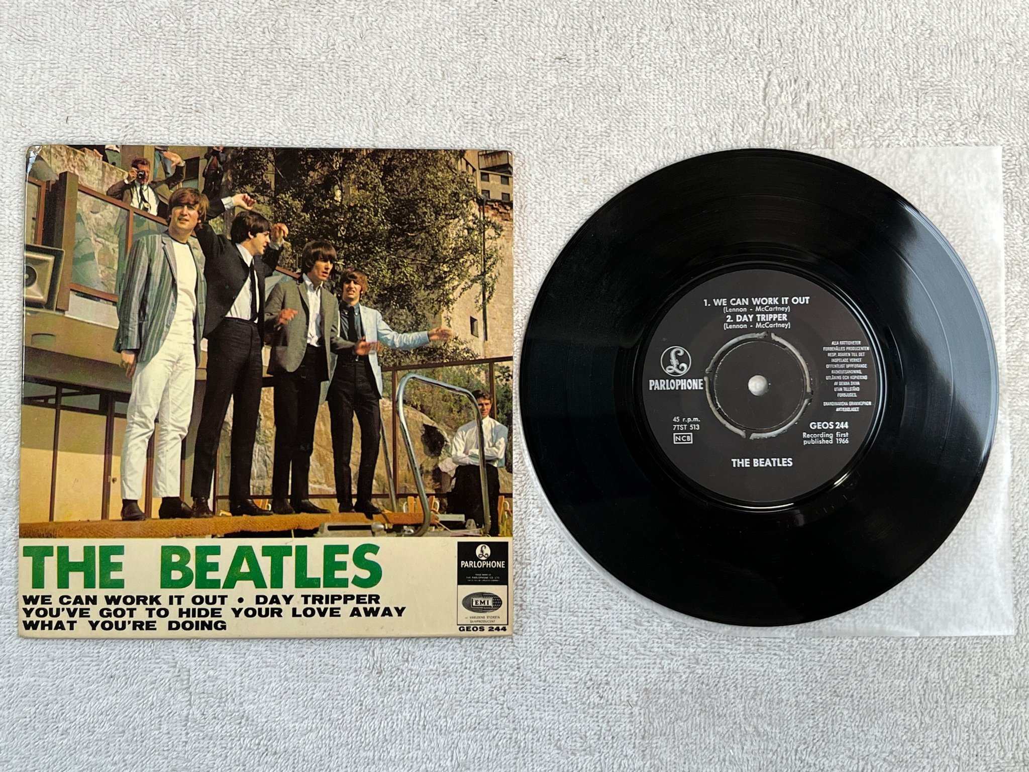 Omslagsbild för skivan THE BEATLES we can work it out 7"ep -66 Swe PARLOPHONE GEOS 244