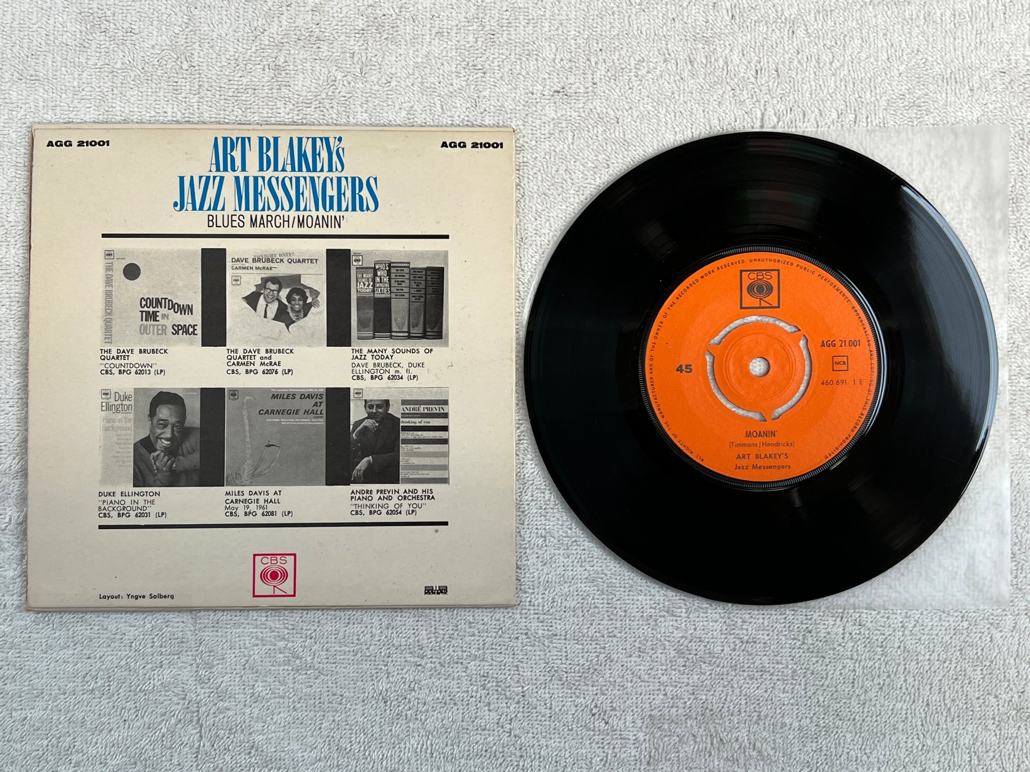 Omslagsbild för skivan ART BLAKEY'S moanin' 7"single Swe CBS AGG 21001