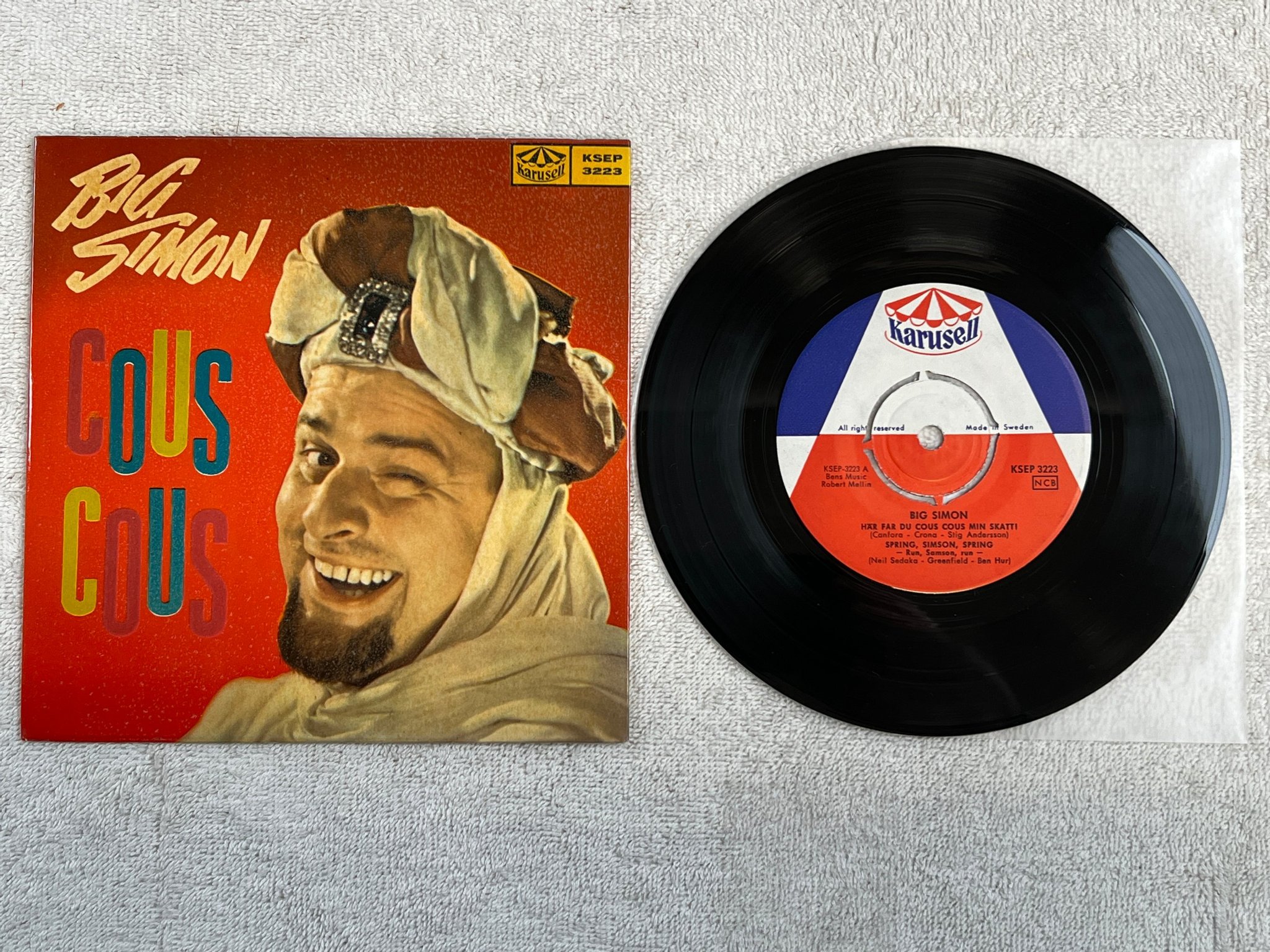 Omslagsbild för skivan BIG SIMON cous cous 7"ep -60 Swe KARUSELL KSEP 3223