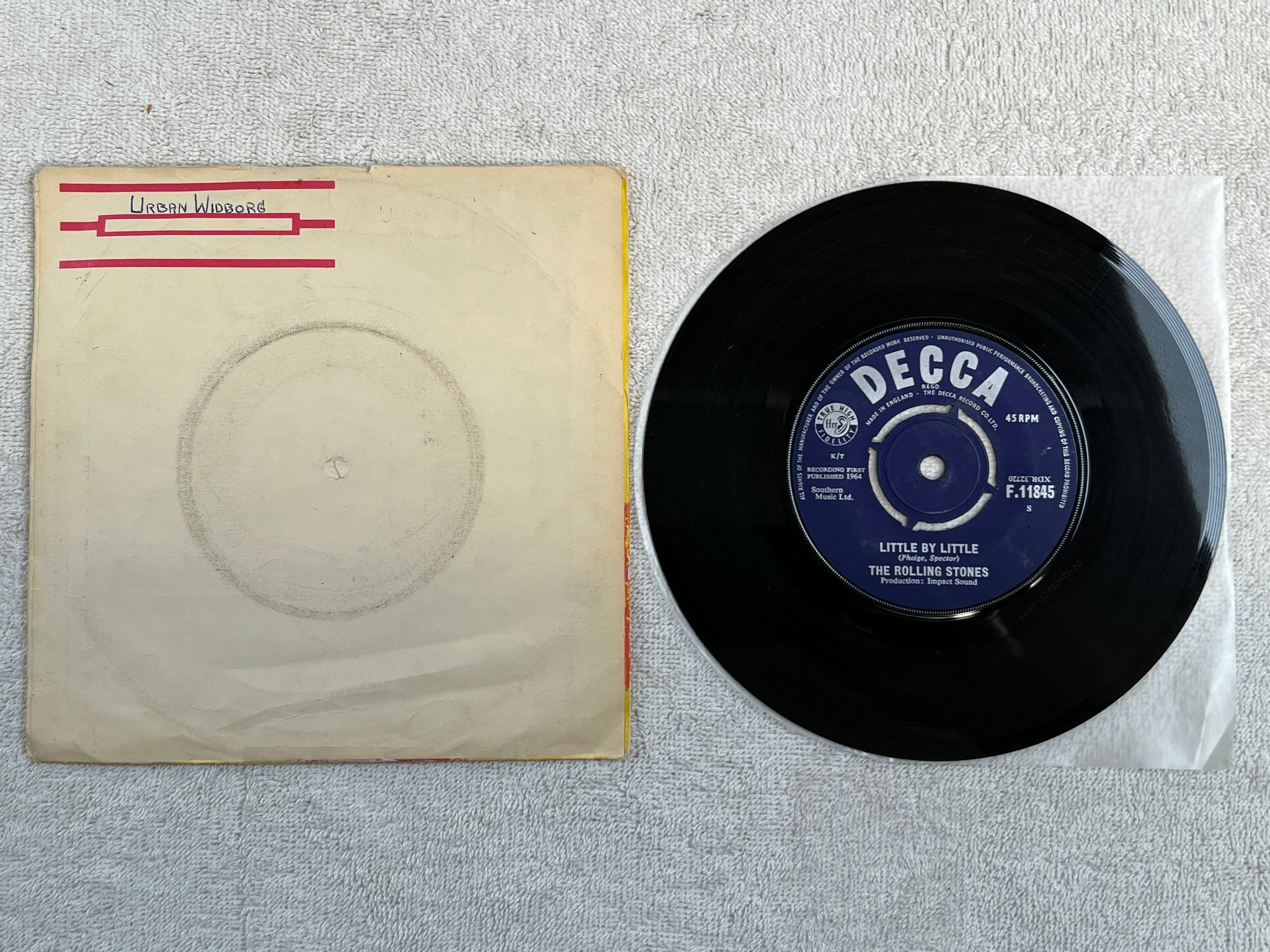 Omslagsbild för skivan THE ROLLING STONES Not Fade Away 7"single -64 Swe DECCA F 11845 **RARE **