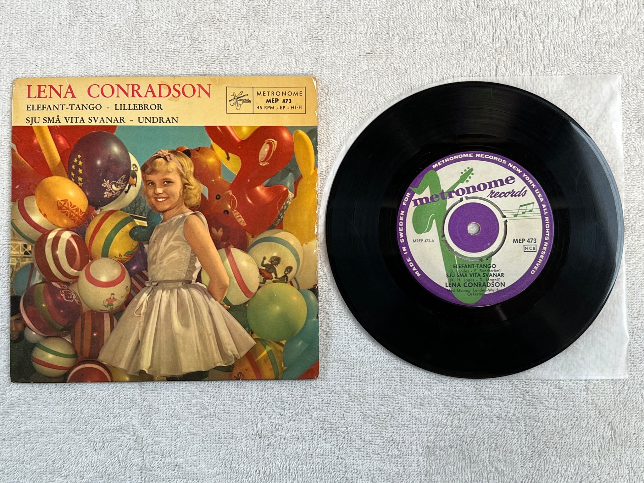 Omslagsbild för skivan LENA CONRADSSON elefant-tango 7"ep METRONOME MEP 473 