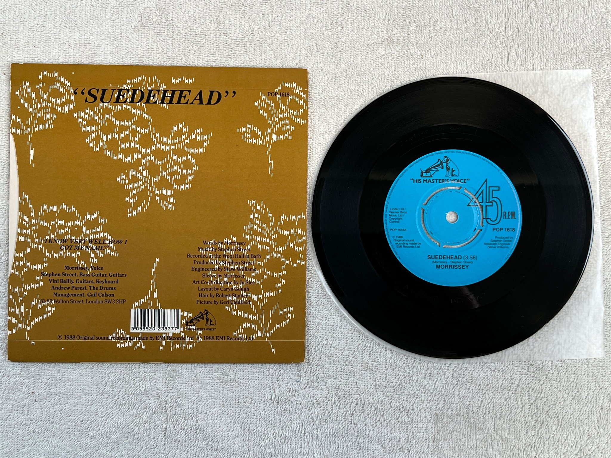 Omslagsbild för skivan MORRISSEY Suedehead 7"single -88 UK HMV POP 1618