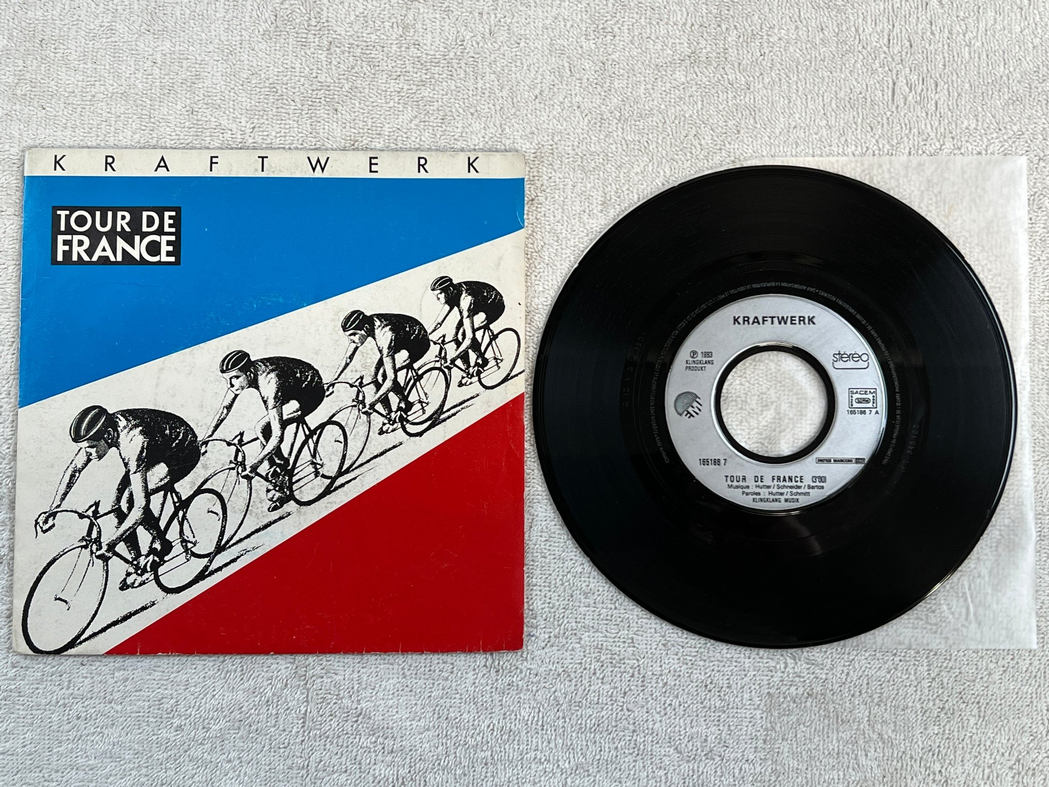 Omslagsbild för skivan KRAFTWERK tour de France 7"single -83 Fra EMI 1651867