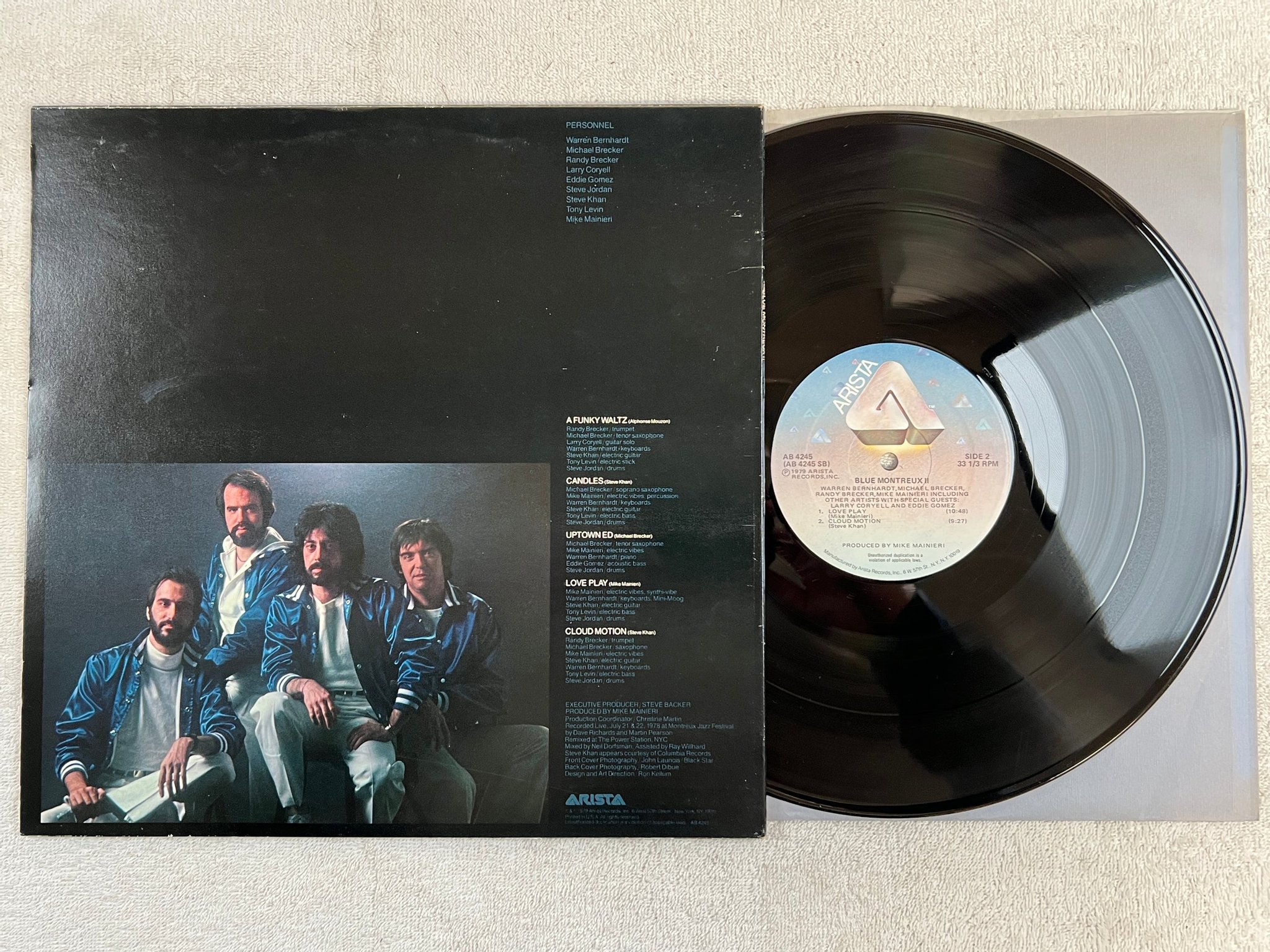 Omslagsbild för skivan VARIOUS Blue Montreux VOL II LP -79 US ARISTA AB 4245