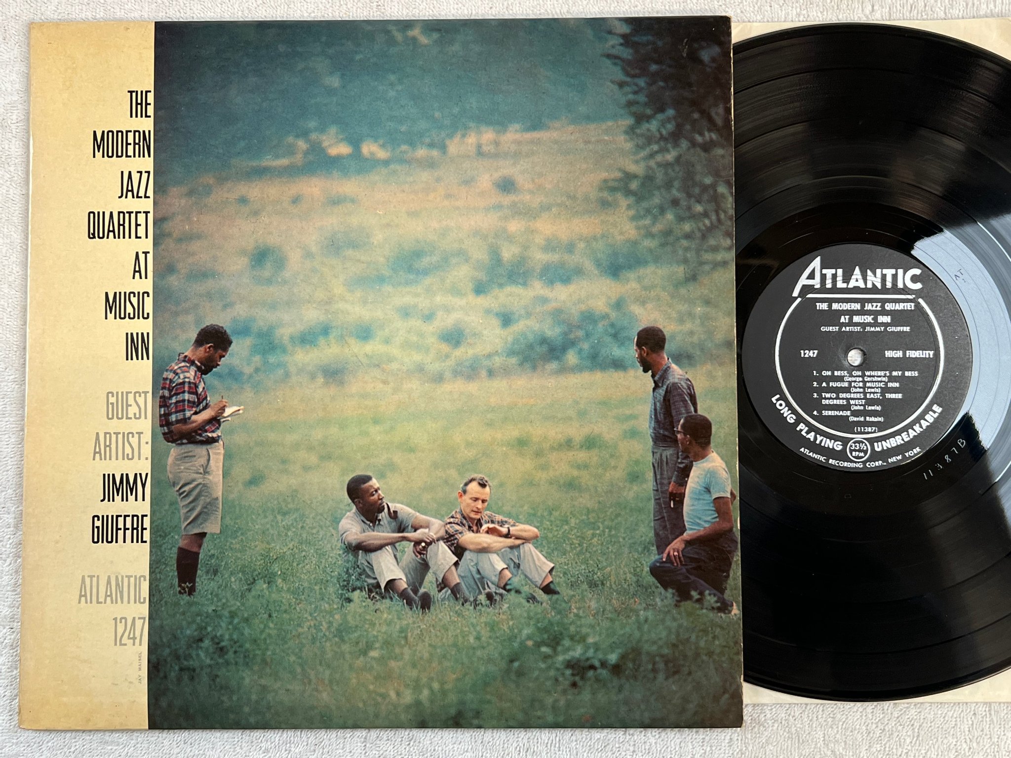 Omslagsbild för skivan THE MODERN JAZZ QUARTET at Music Inn LP US ATLANTIC 1247