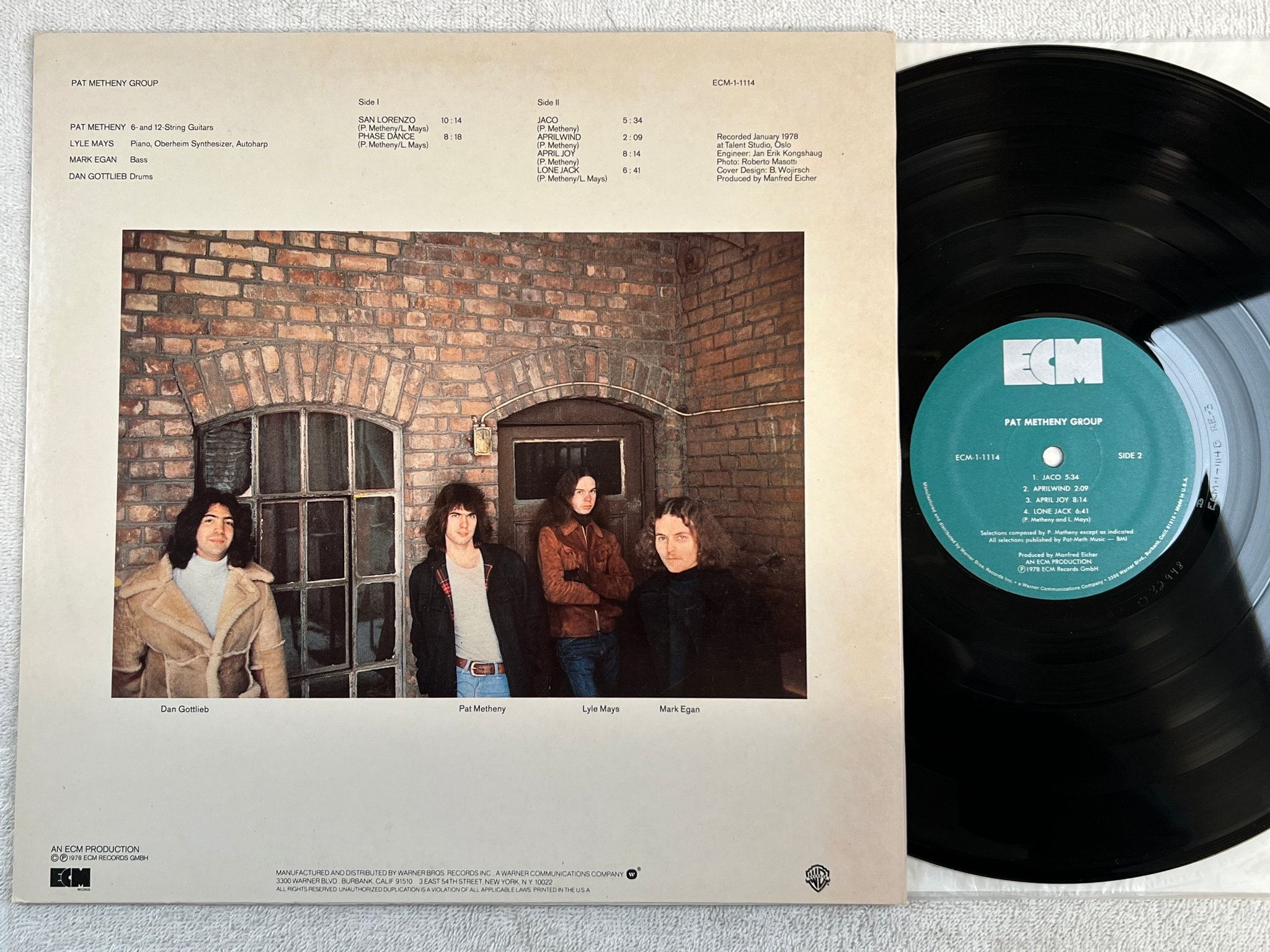 Omslagsbild för skivan PAT METHENY GROUP s/t LP -78 US ECM 1-1114