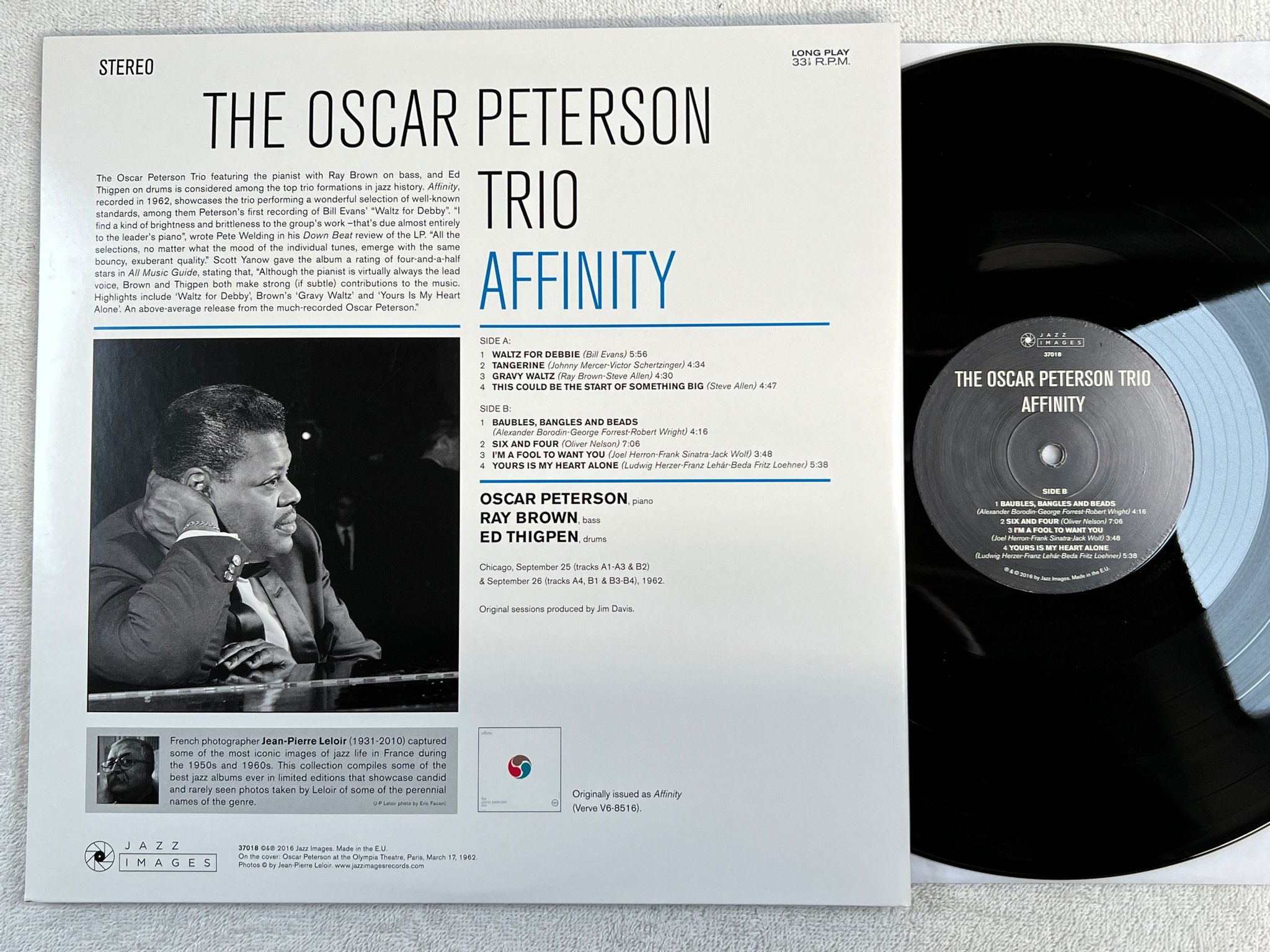 Omslagsbild för skivan THE OSCAR PETERSON TRIO affinity LP 2016 JAZZ IMAGES 37018