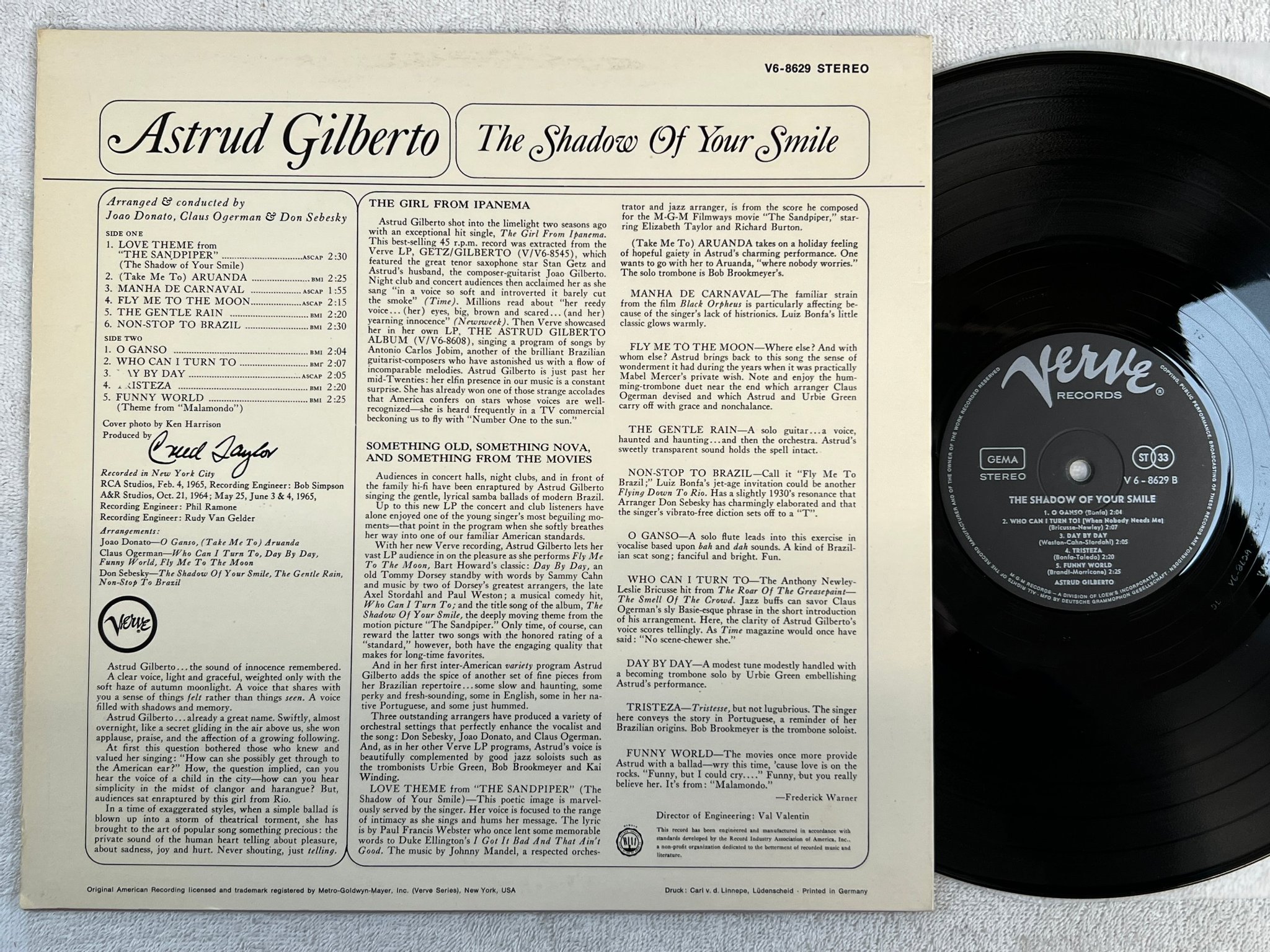 Omslagsbild för skivan ASTRUD GILBERTO the shadow of your smile LP Ger VERVE V6 8629