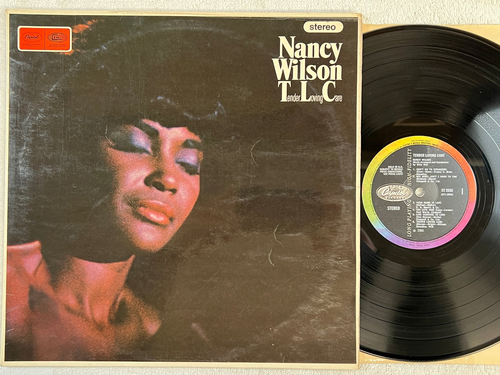Omslagsbild för skivan NANCY WILSON tender loving care LP -66 UK CAPITOL ST 2555