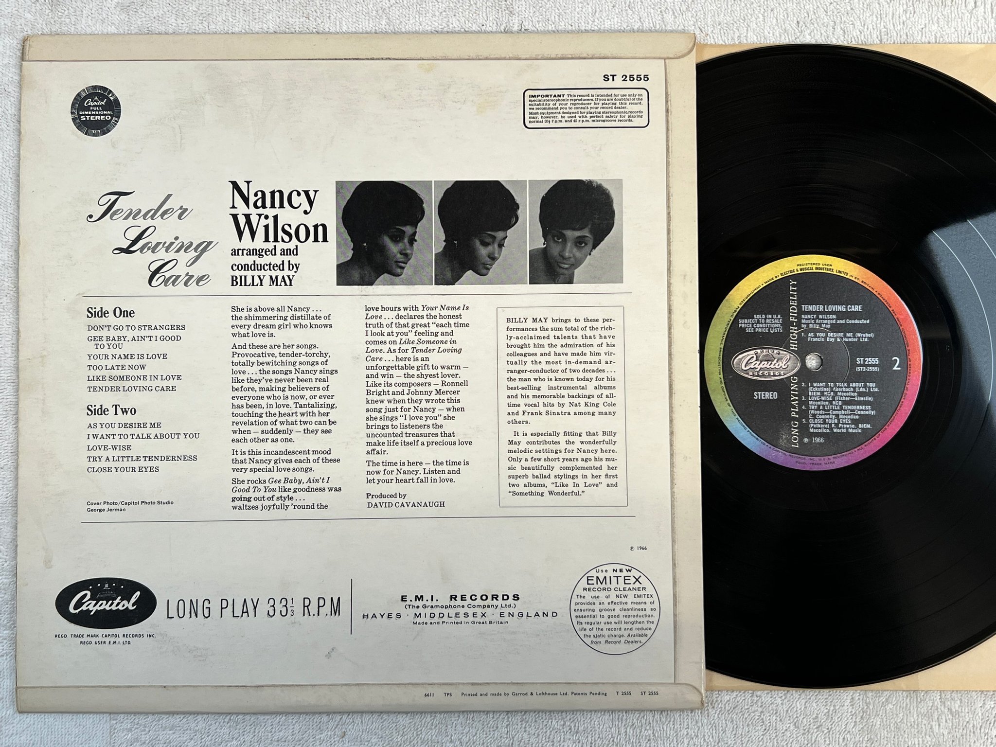 Omslagsbild för skivan NANCY WILSON tender loving care LP -66 UK CAPITOL ST 2555